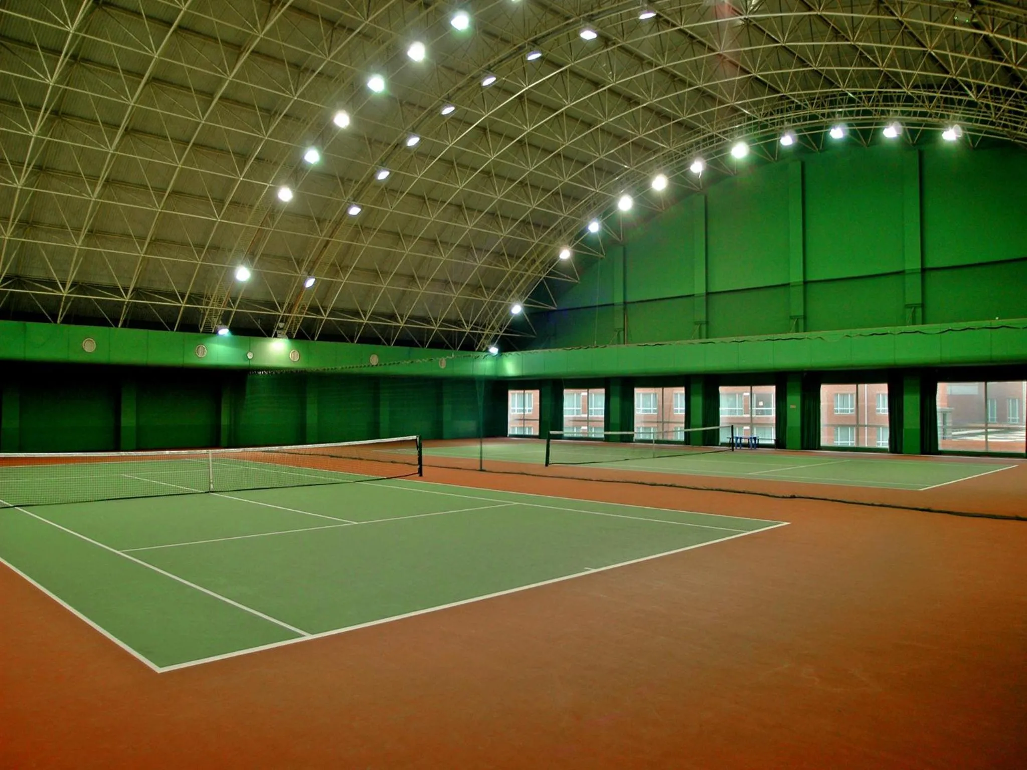 Tennis court in Wyndham Beijing North