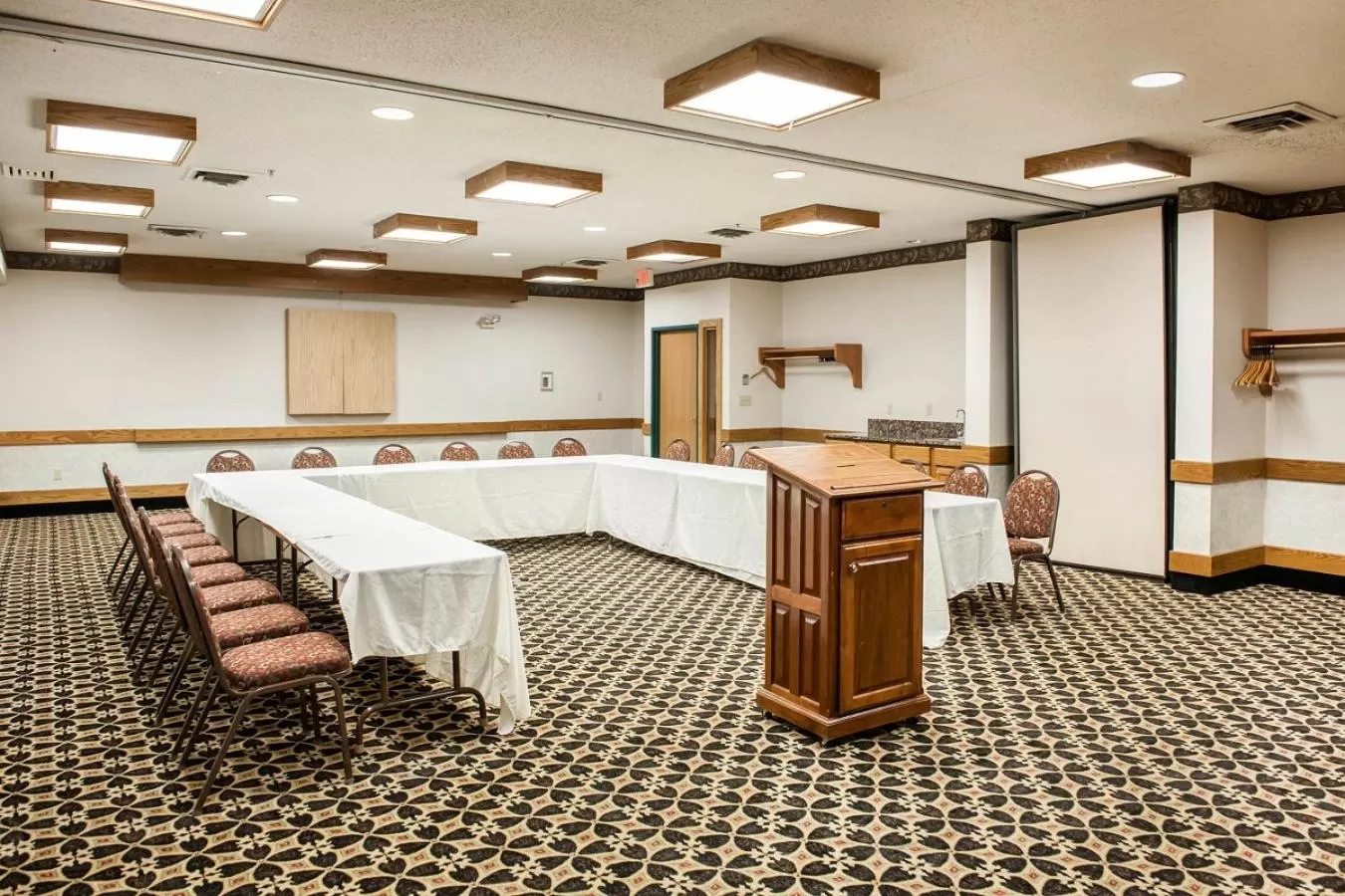 Meeting/conference room in Baymont by Wyndham Franklin