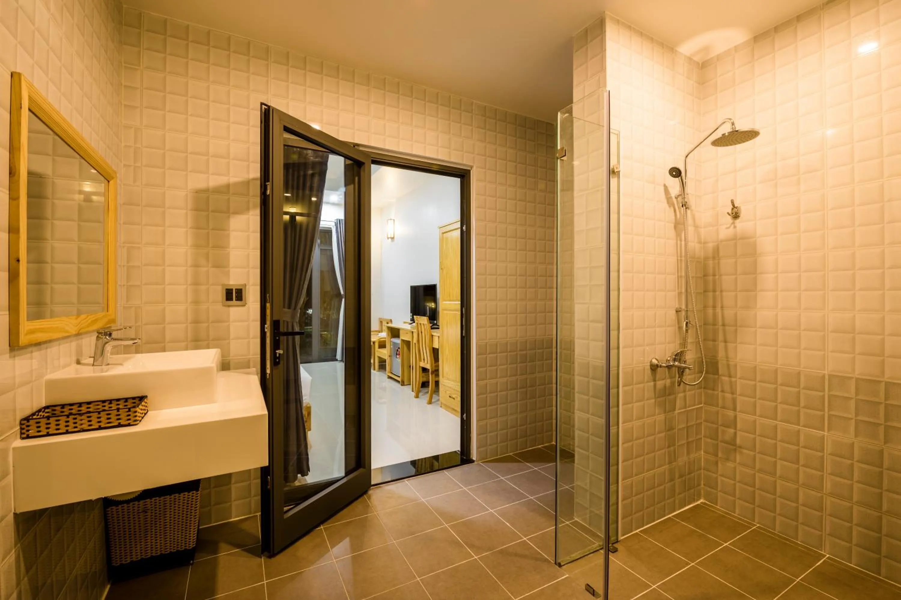 Bathroom in Xuan Hien Resort - Sea Pearl Phu Quoc
