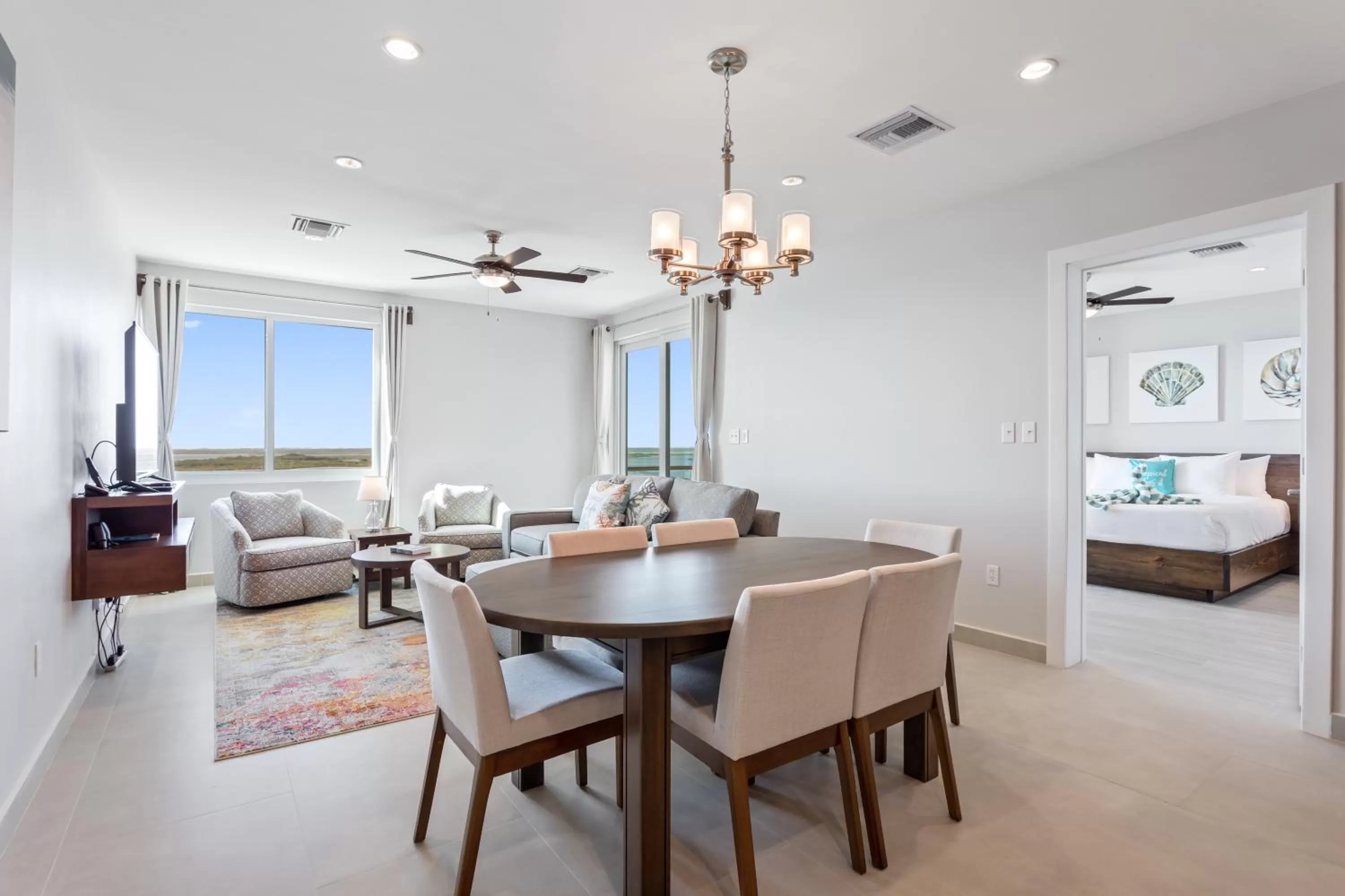 Living room, Bed in Sunset Caribe Belize