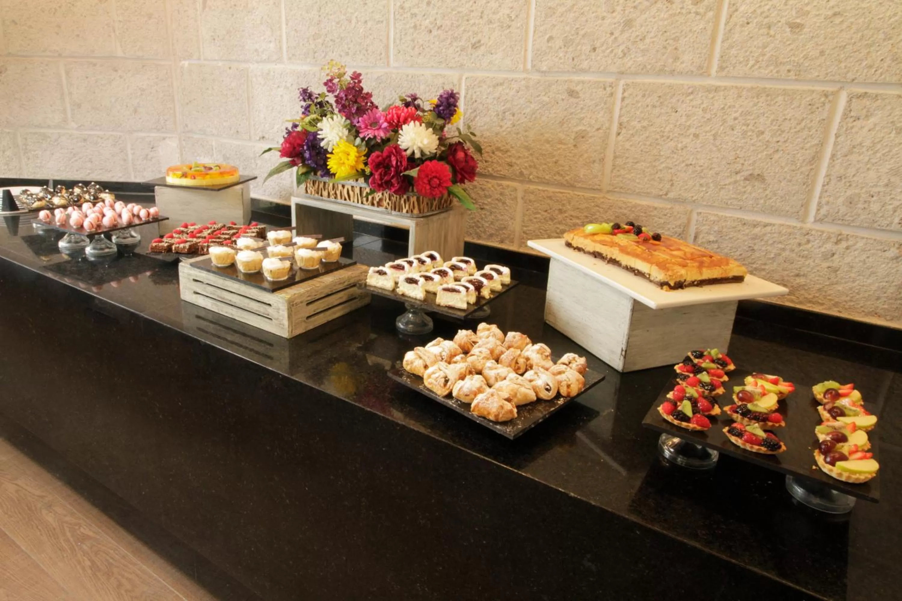 Meeting/conference room in Holiday Inn Queretaro Centro Historico by IHG