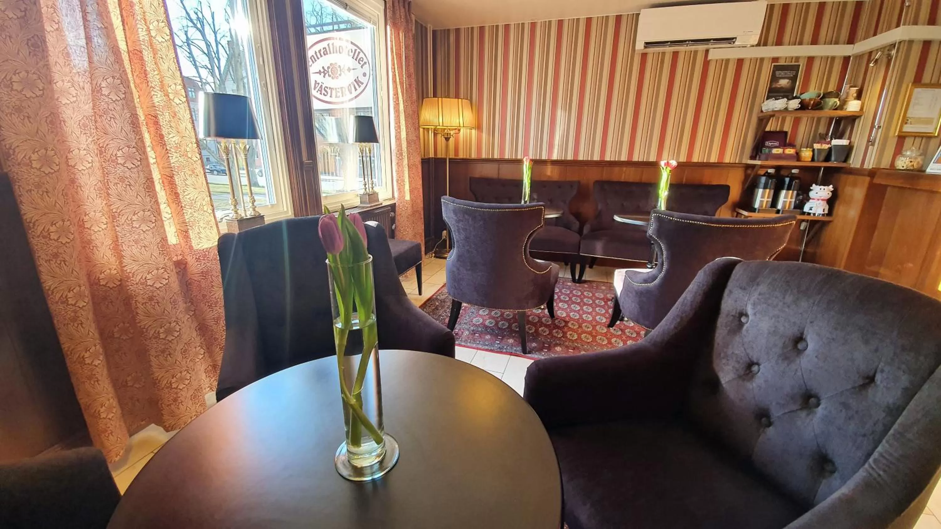 Lobby or reception in Best Western Centralhotellet