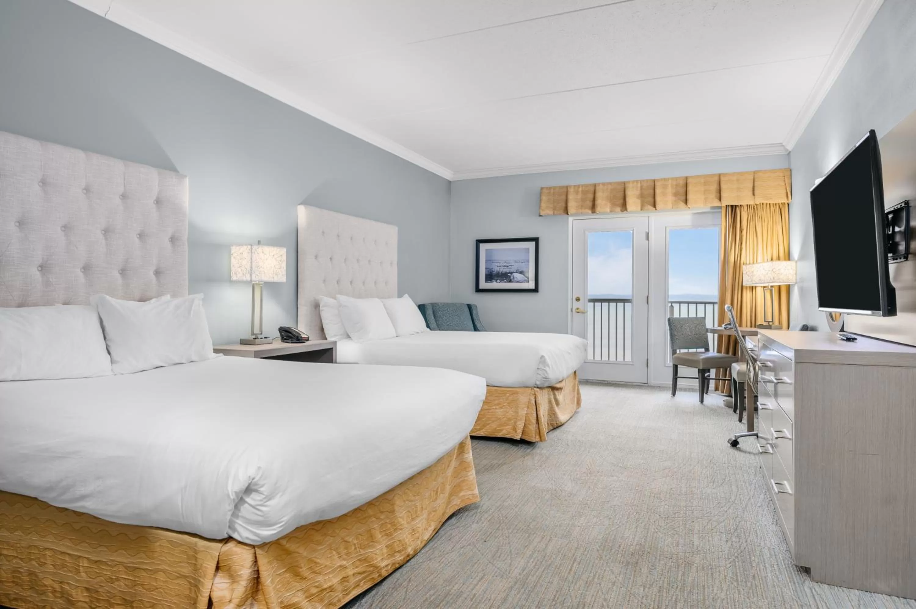 Bedroom, Bed in Cherry Tree Inn & Suites