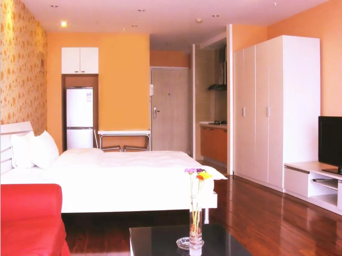 Bed in Guangzhou Victory Apartment