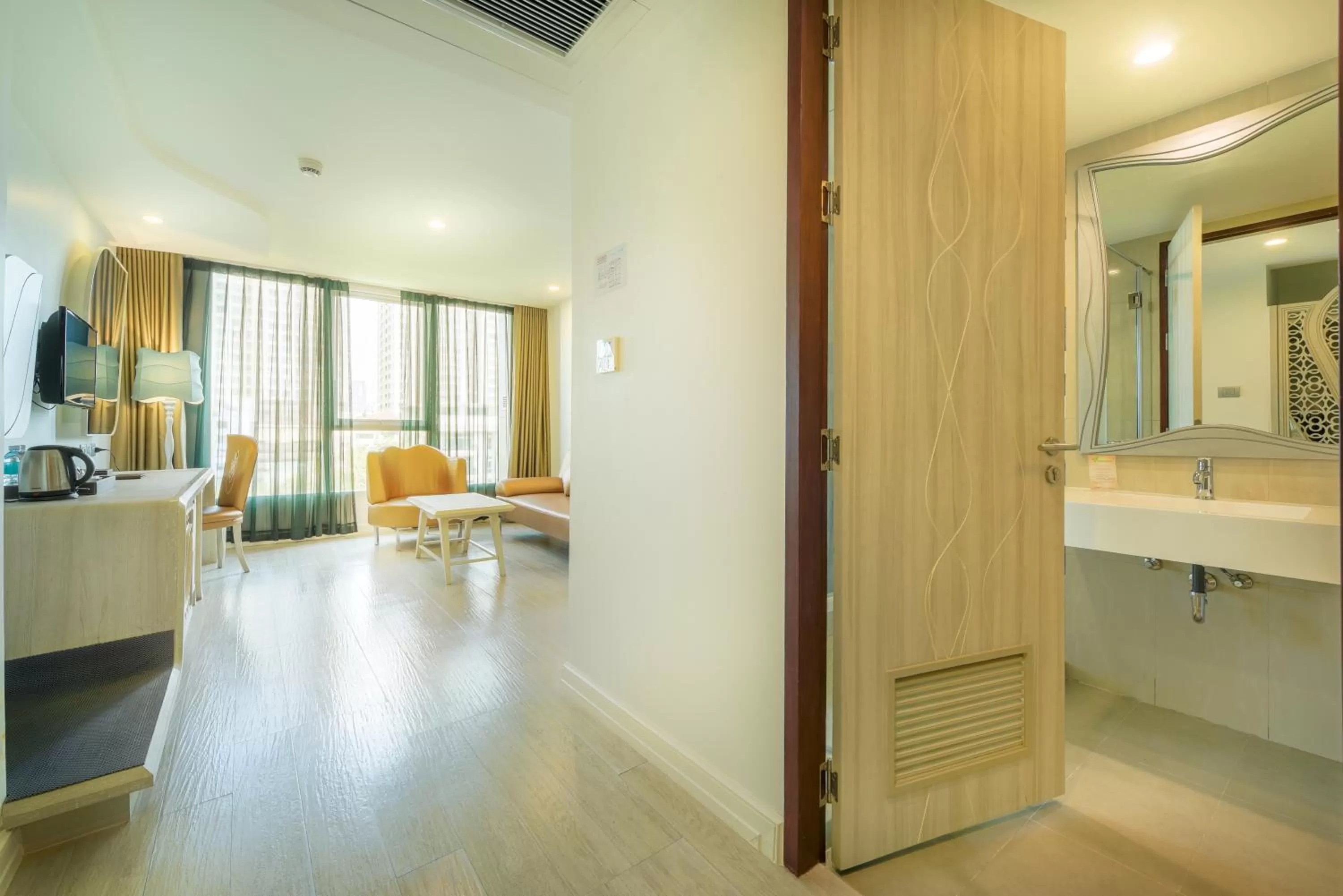 Area and facilities in Le Tada Parkview Hotel