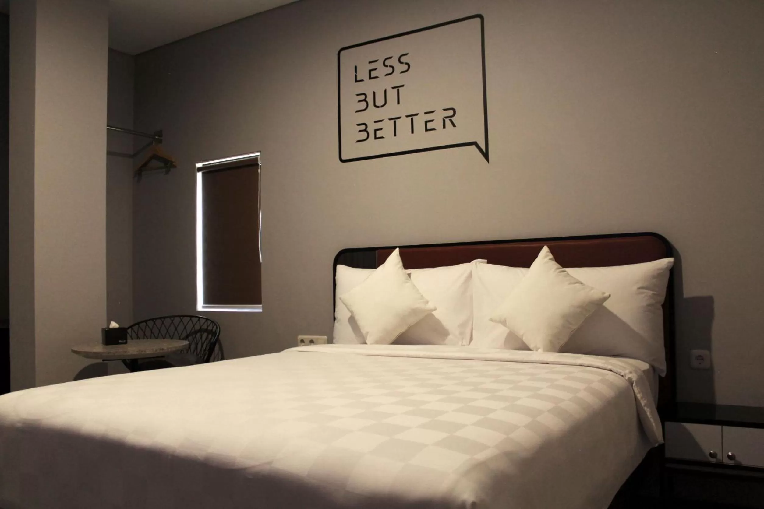 Bed in Sambina Prime