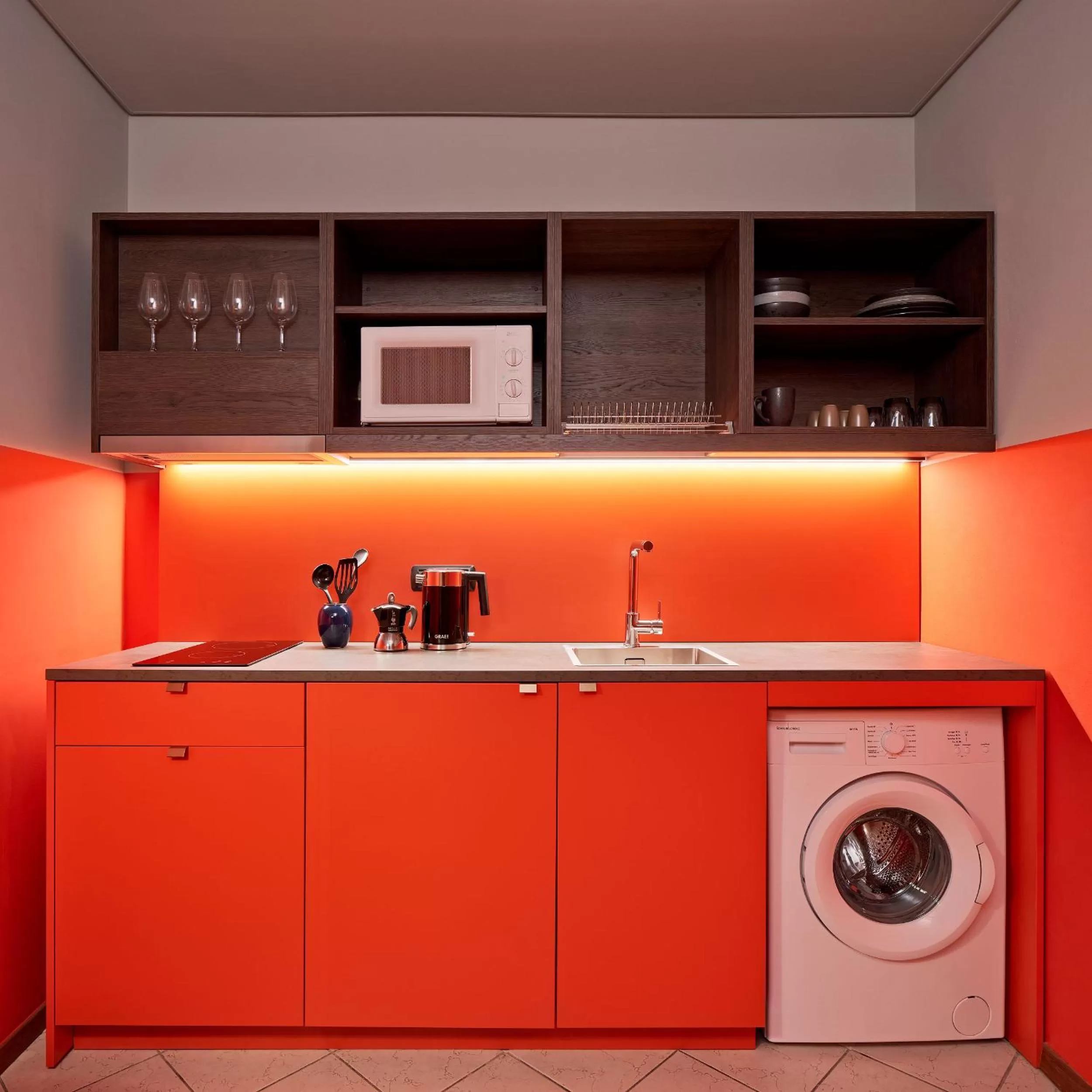 Kitchen or kitchenette in URBANAUTS STUDIOS Minelli