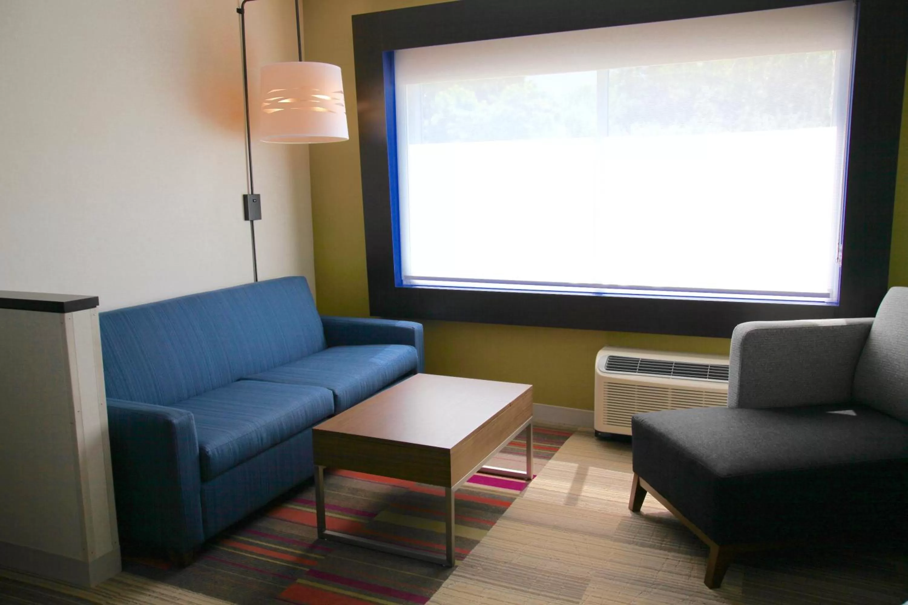 Suite - Hearing Accessible - Non-Smoking in Holiday Inn Express & Suites Oswego by IHG