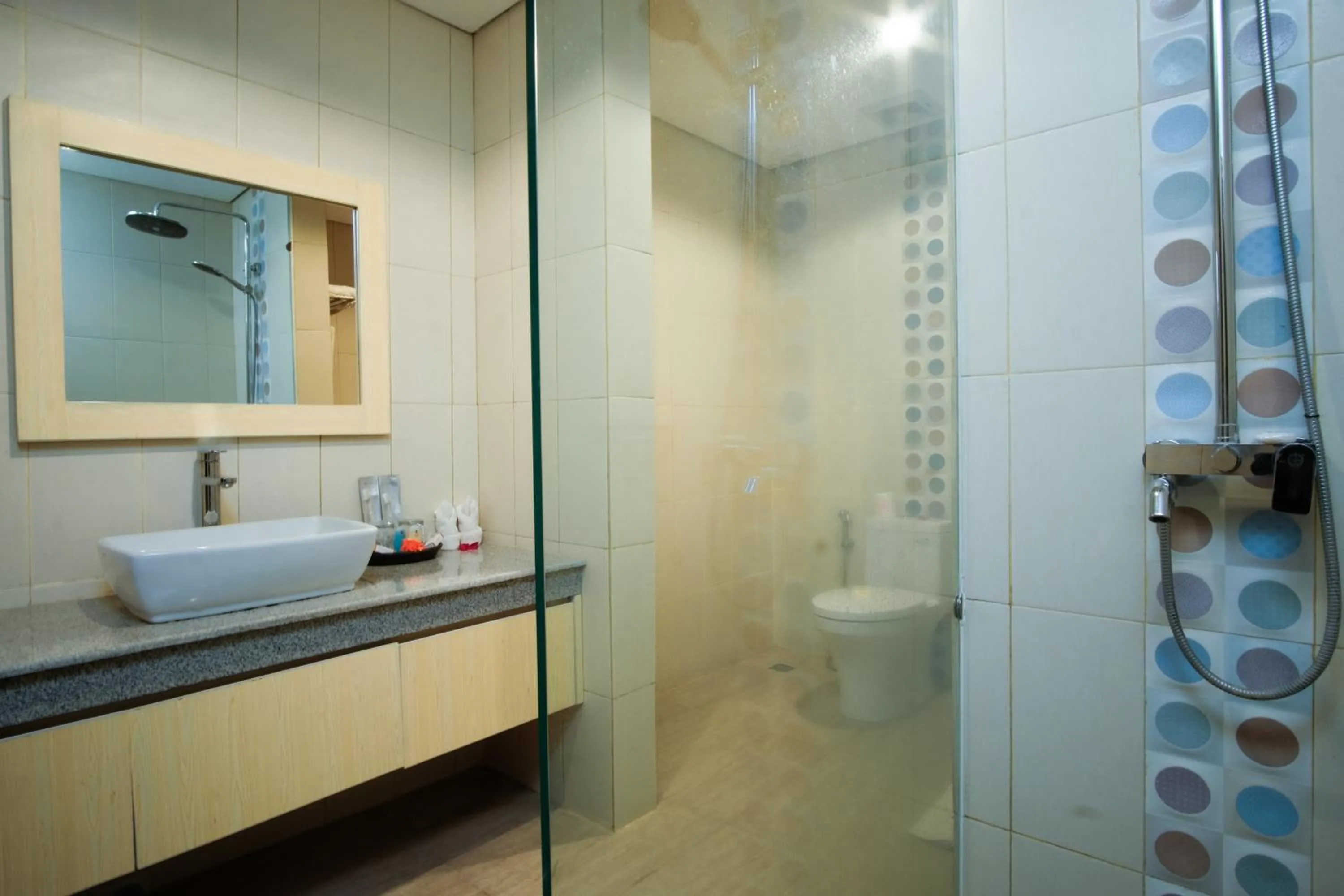 Bathroom in Puri Saron Senggigi Hotel