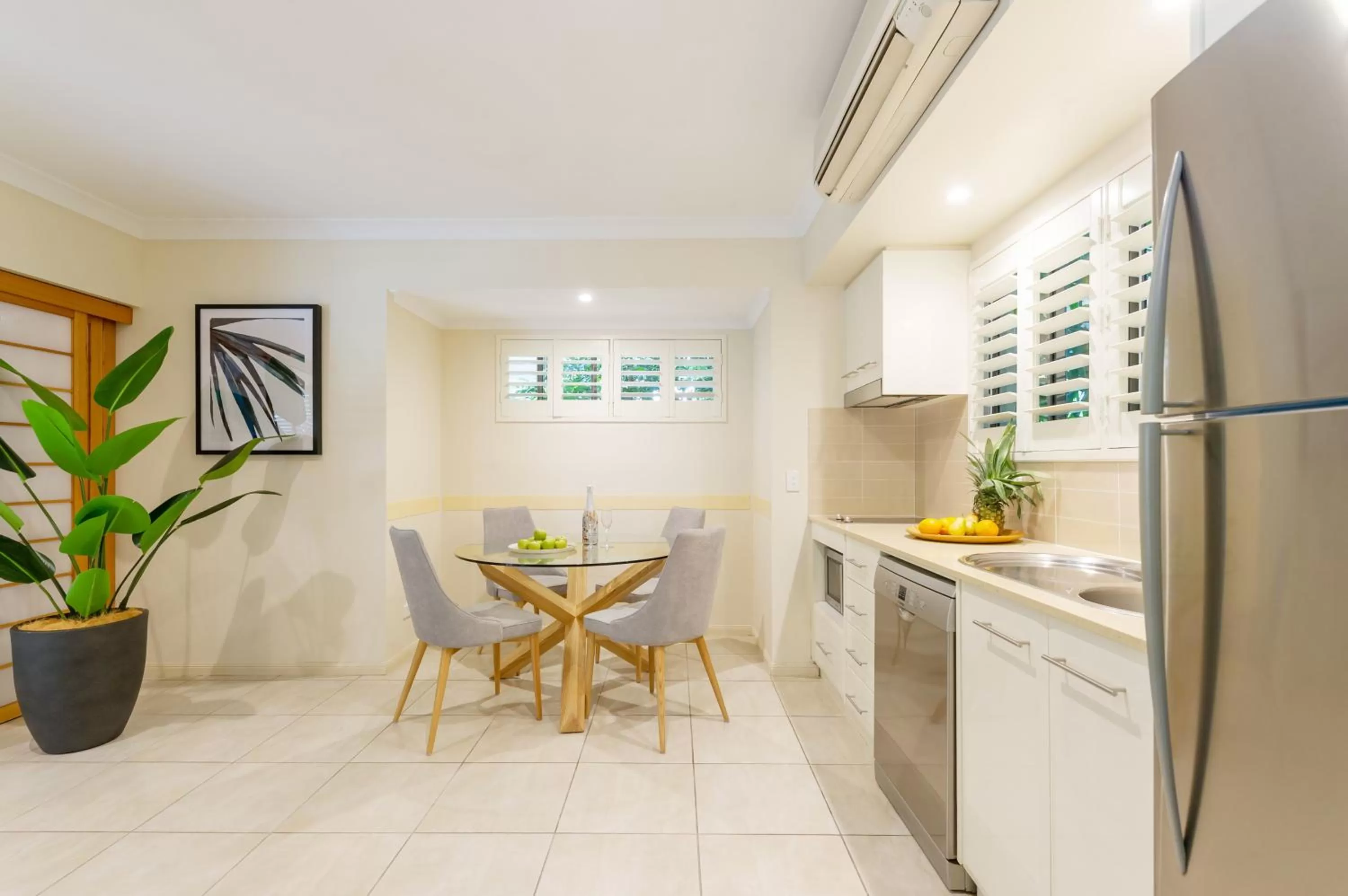 Kitchen or kitchenette in Shantara Resort Port Douglas - Adults Only Retreat