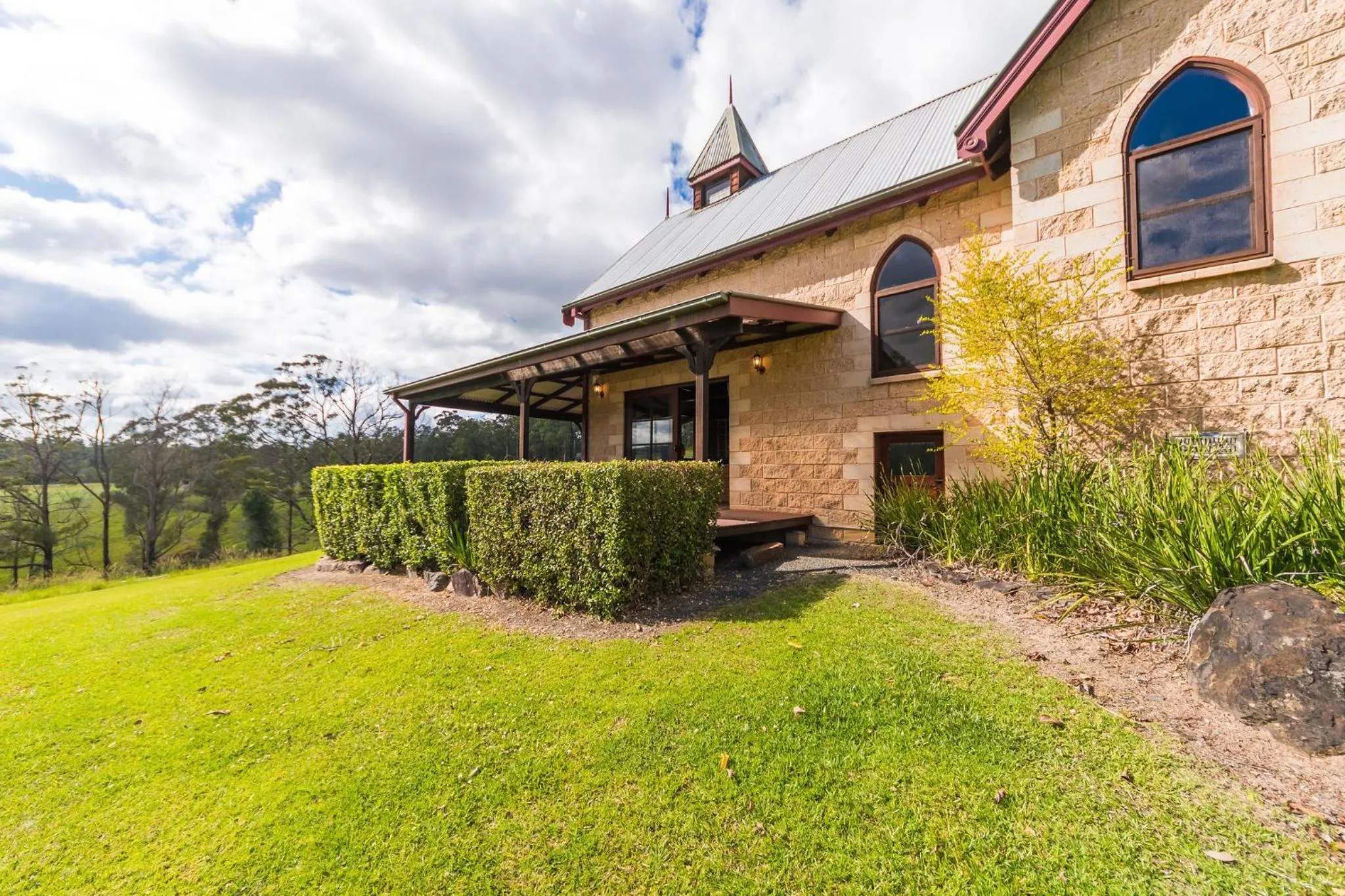 Property building in Clarendon Forest Retreat