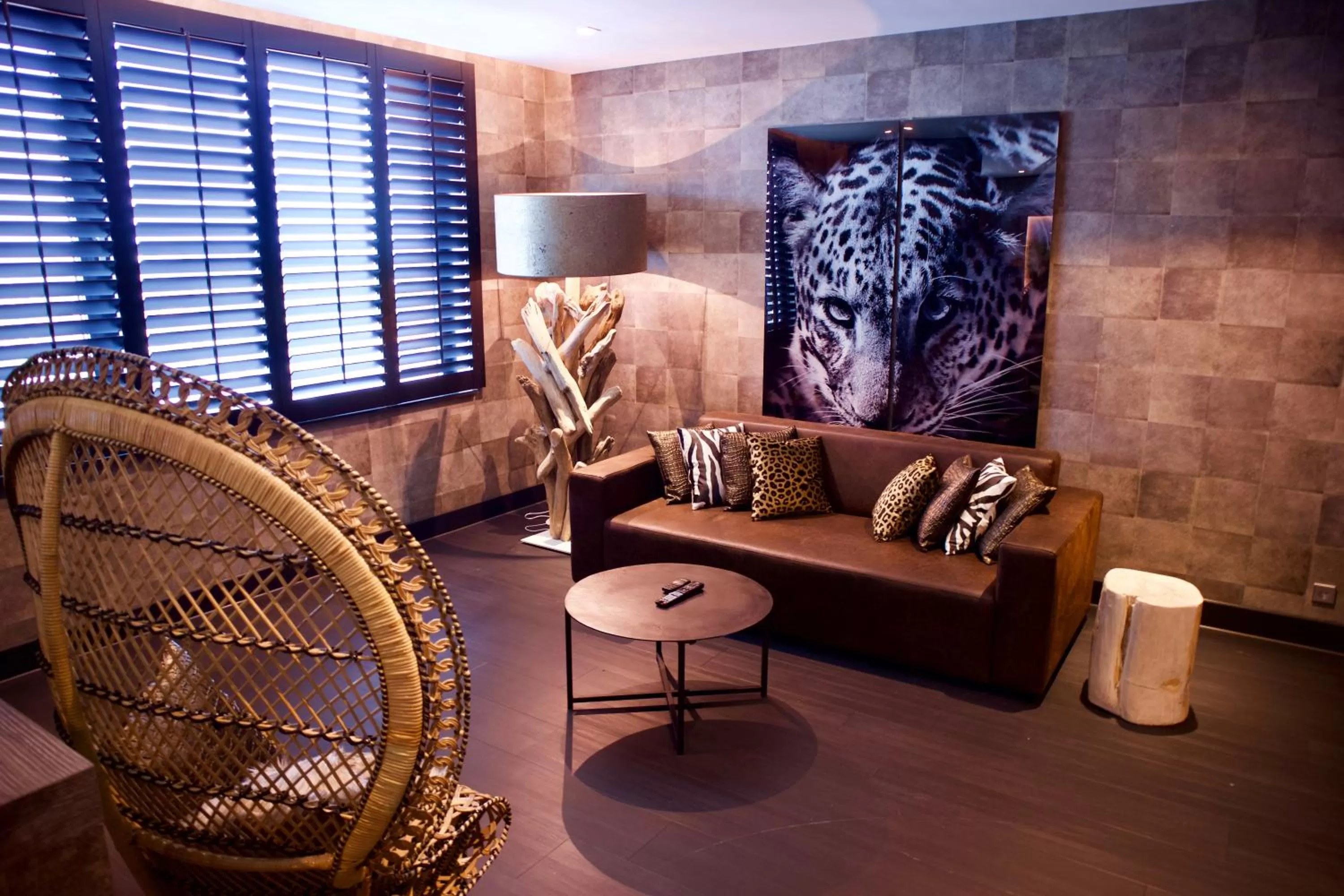 Seating area in Van der Valk Hotel Utrecht