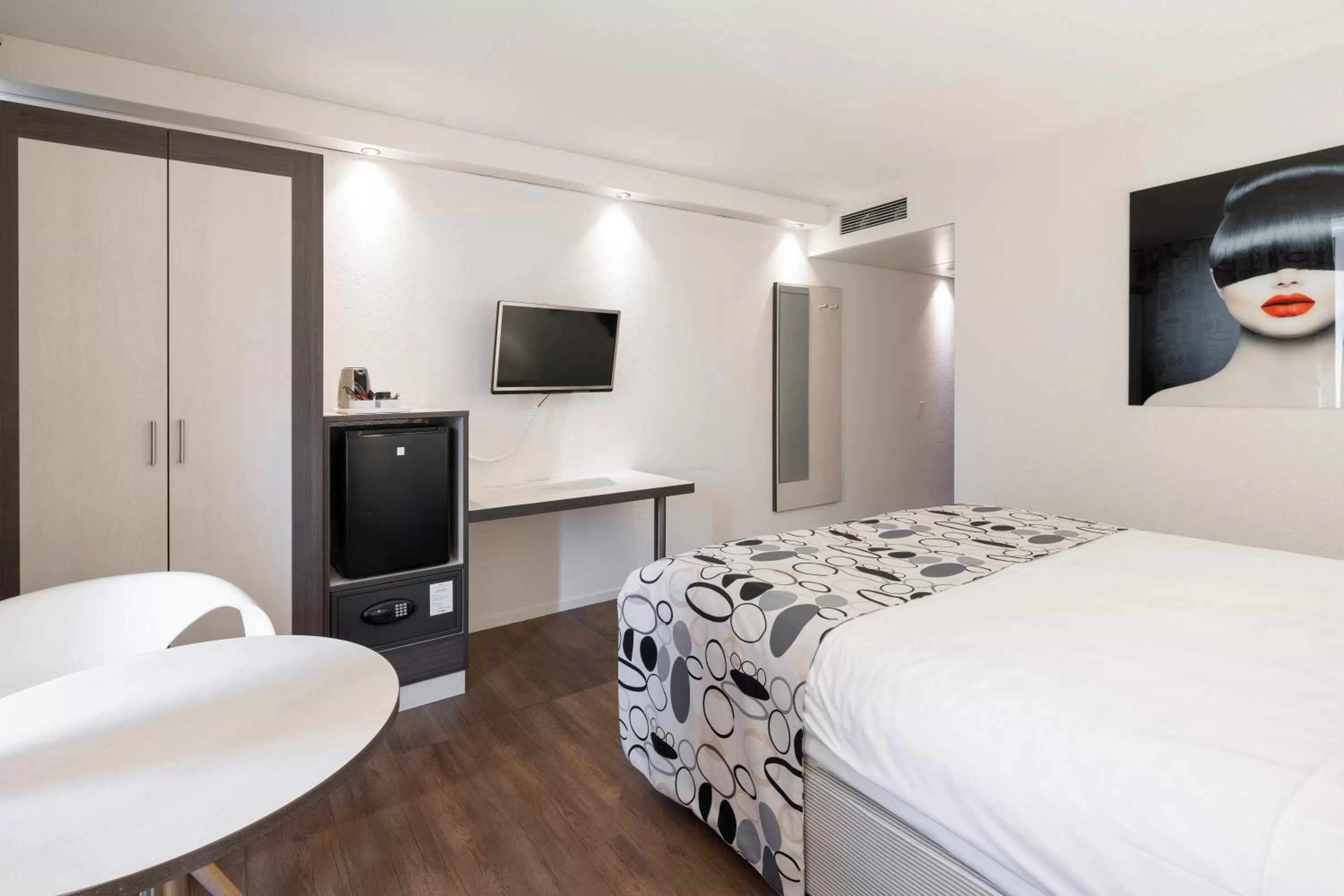 Bed in Hotel Mitland