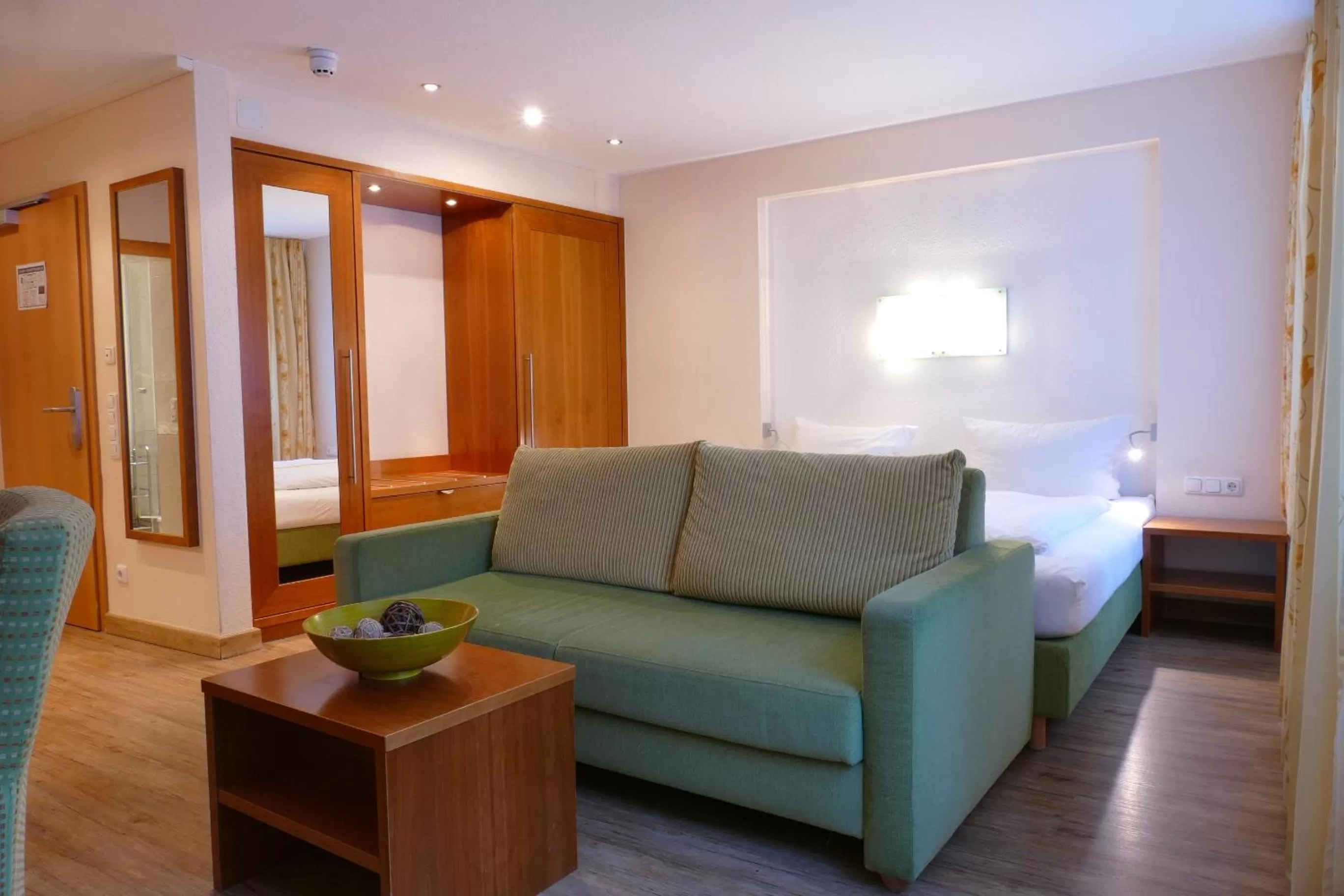 Photo of the whole room in Altstadt-Hotel Zum Hechten