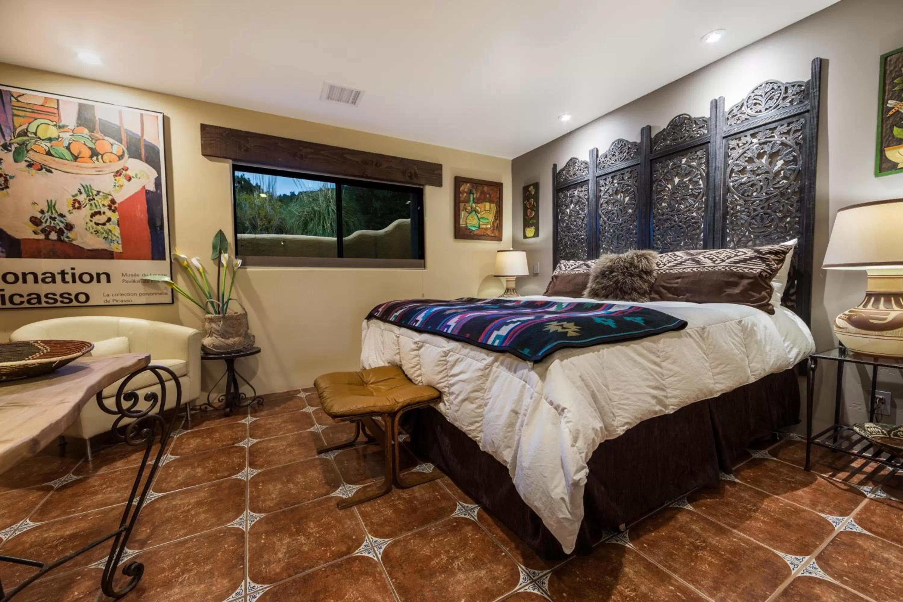 Bedroom, Bed in A Sunset Chateau