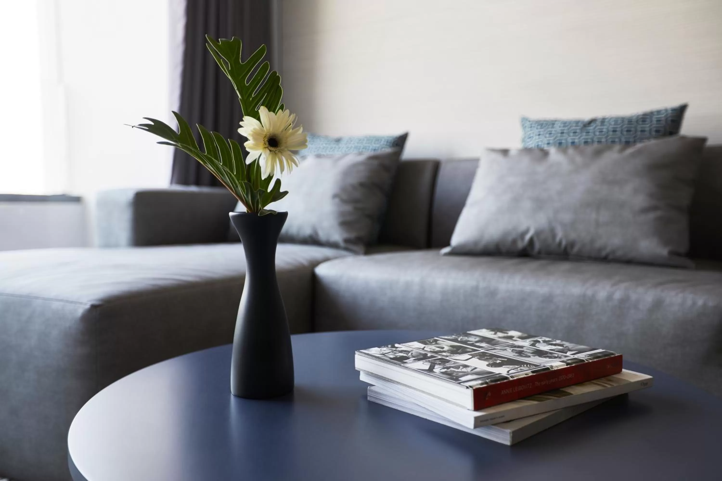 TV and multimedia in The Quarter Ari by UHG