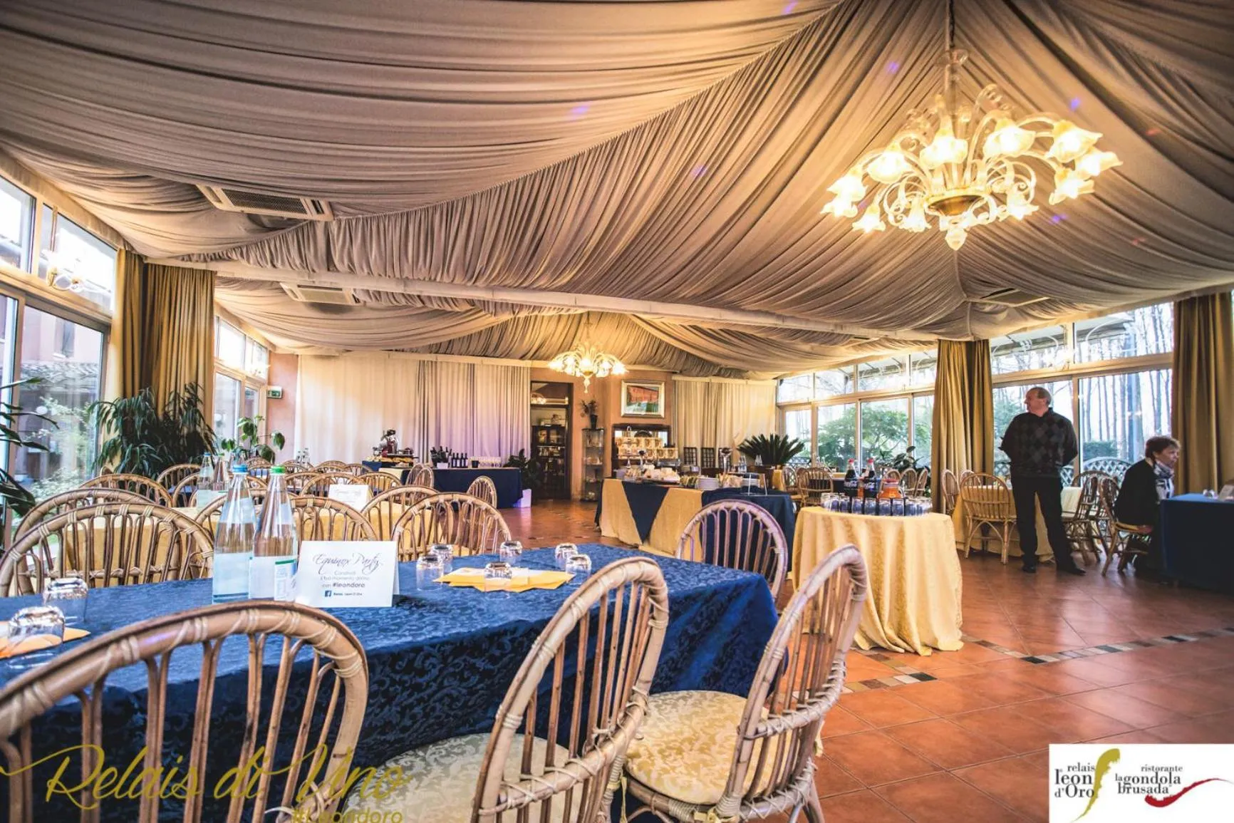 Lounge or bar in Relais Leon d'Oro