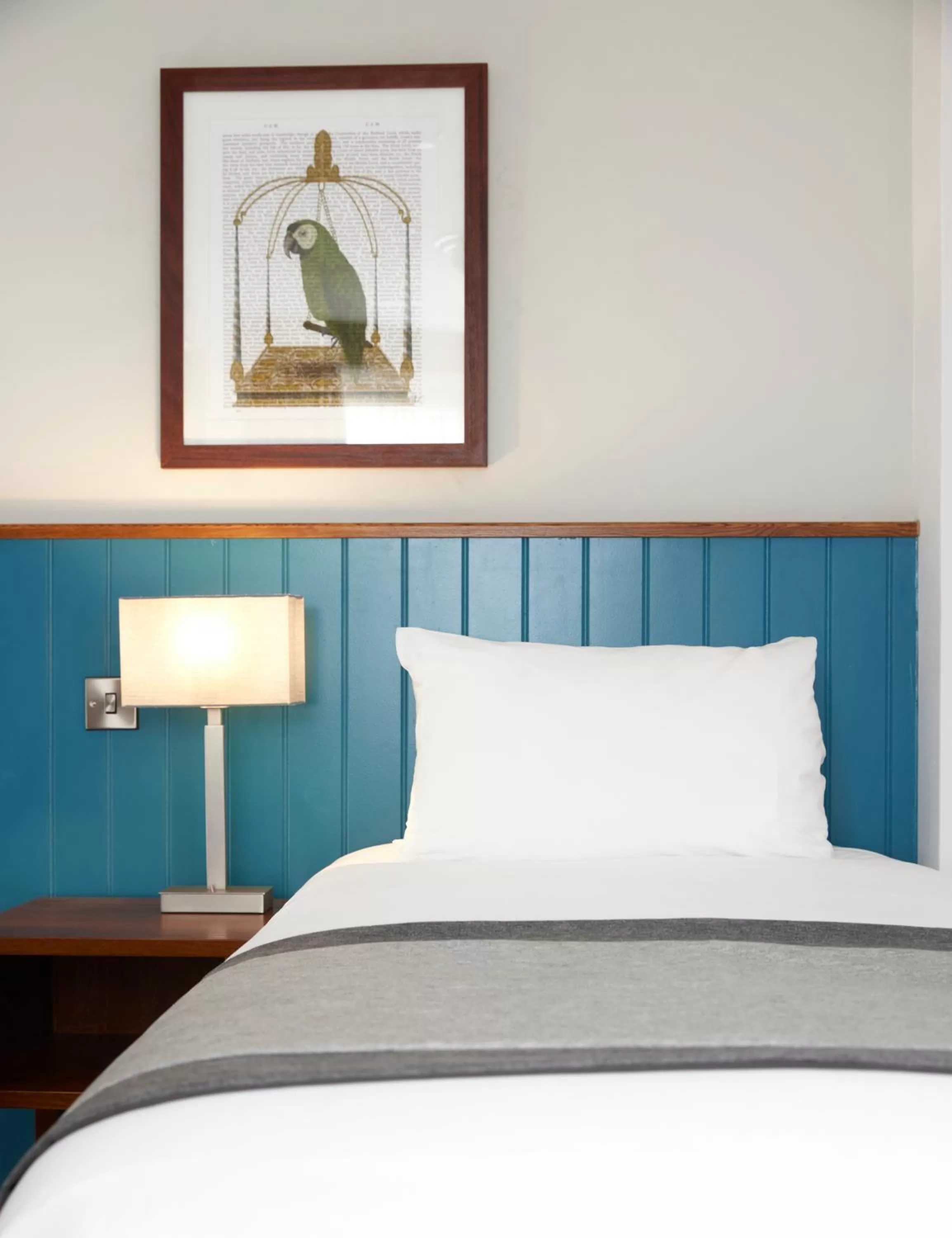 Bed in Highwayman By Greene King Inn