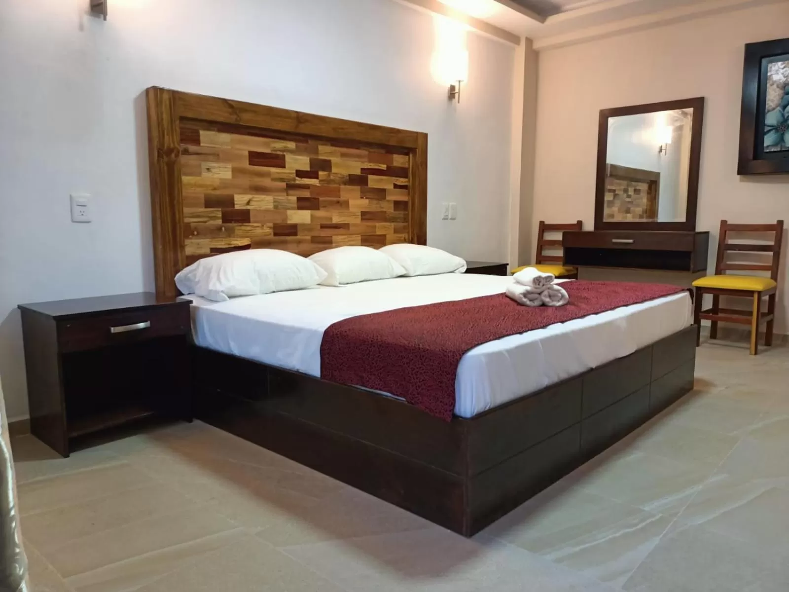 Photo of the whole room in Framfor Inn