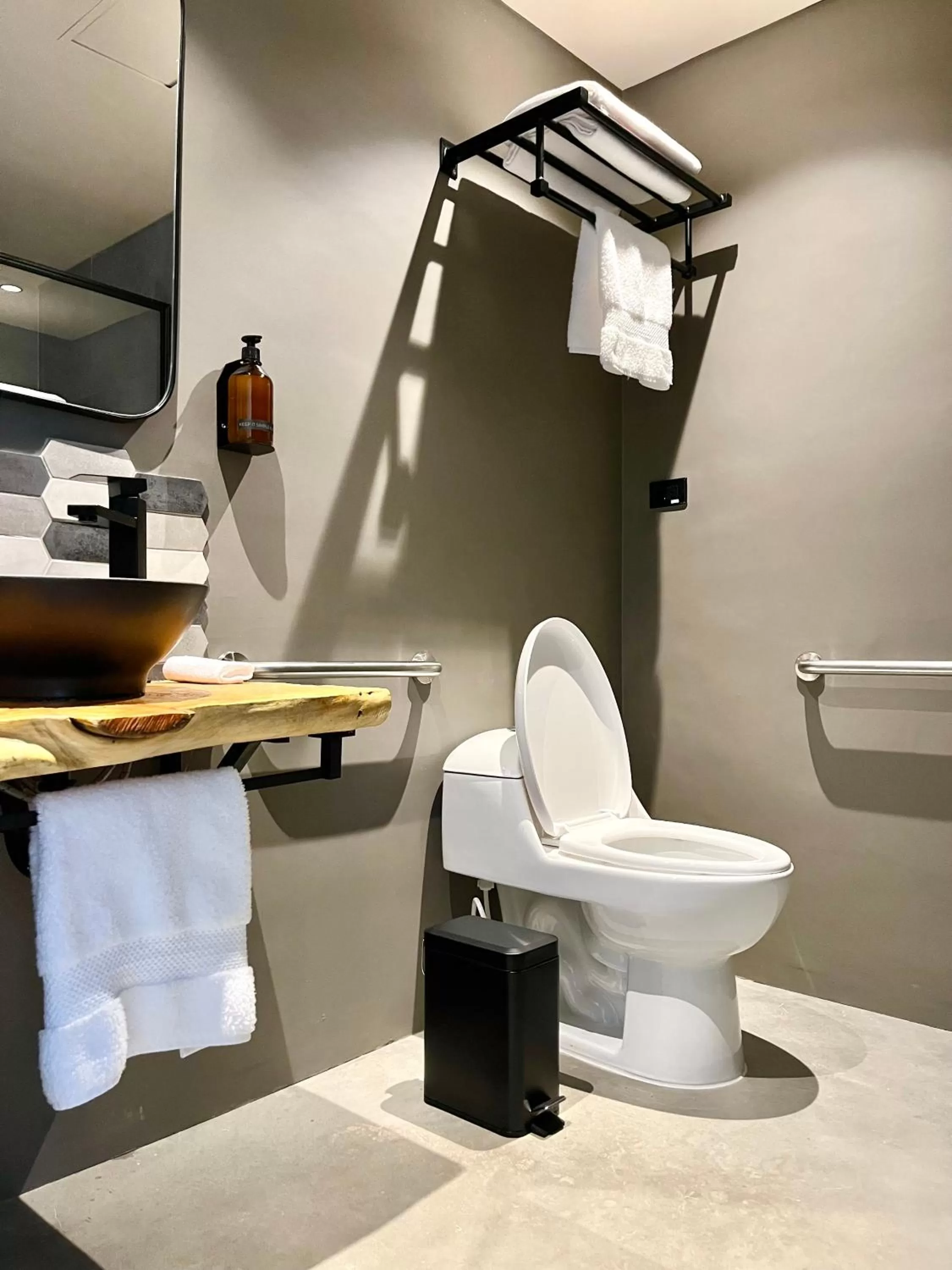 Bathroom in Beminimal Hotel