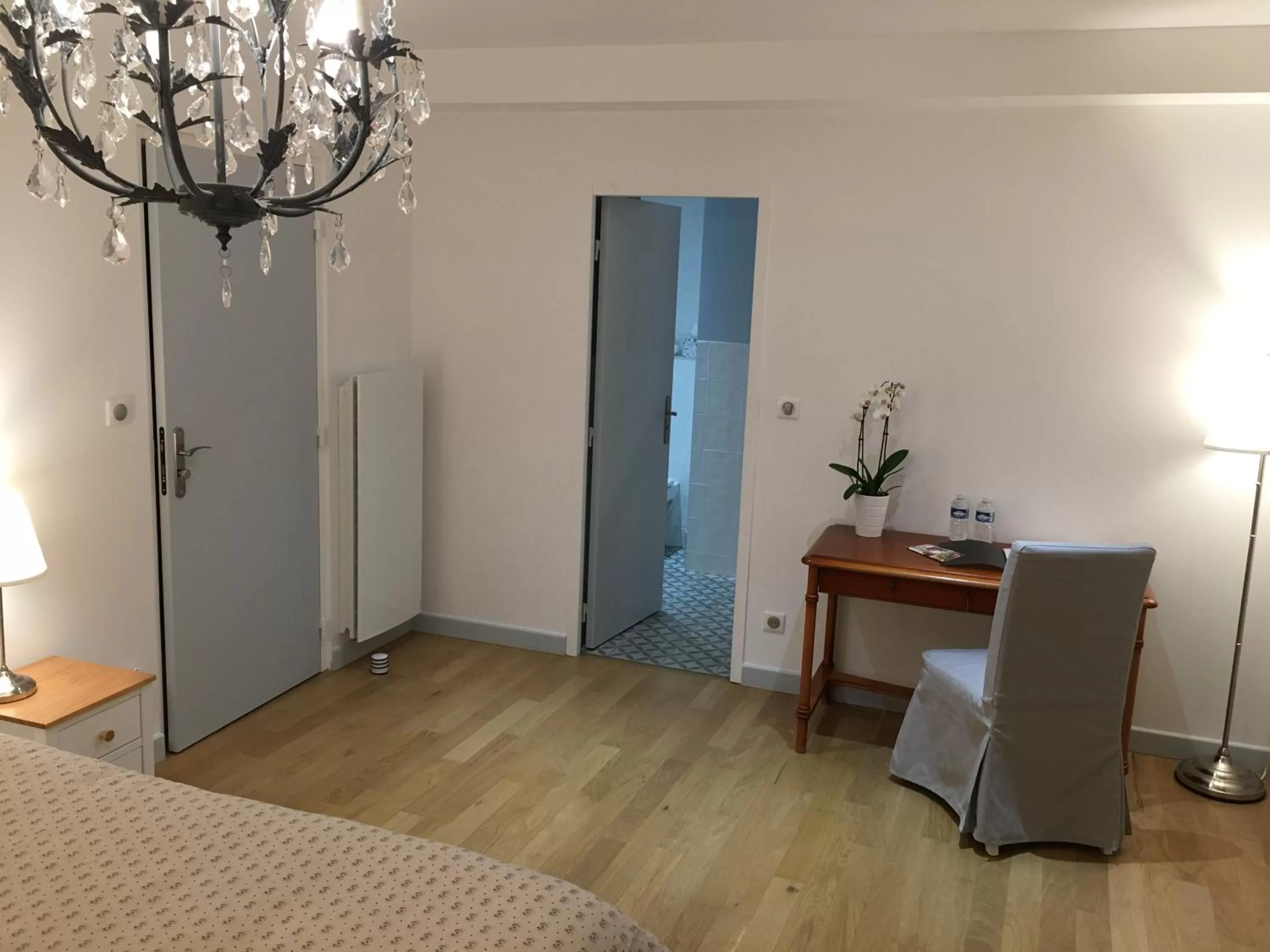 Photo of the whole room, TV/Entertainment Center in Villa des Contamines