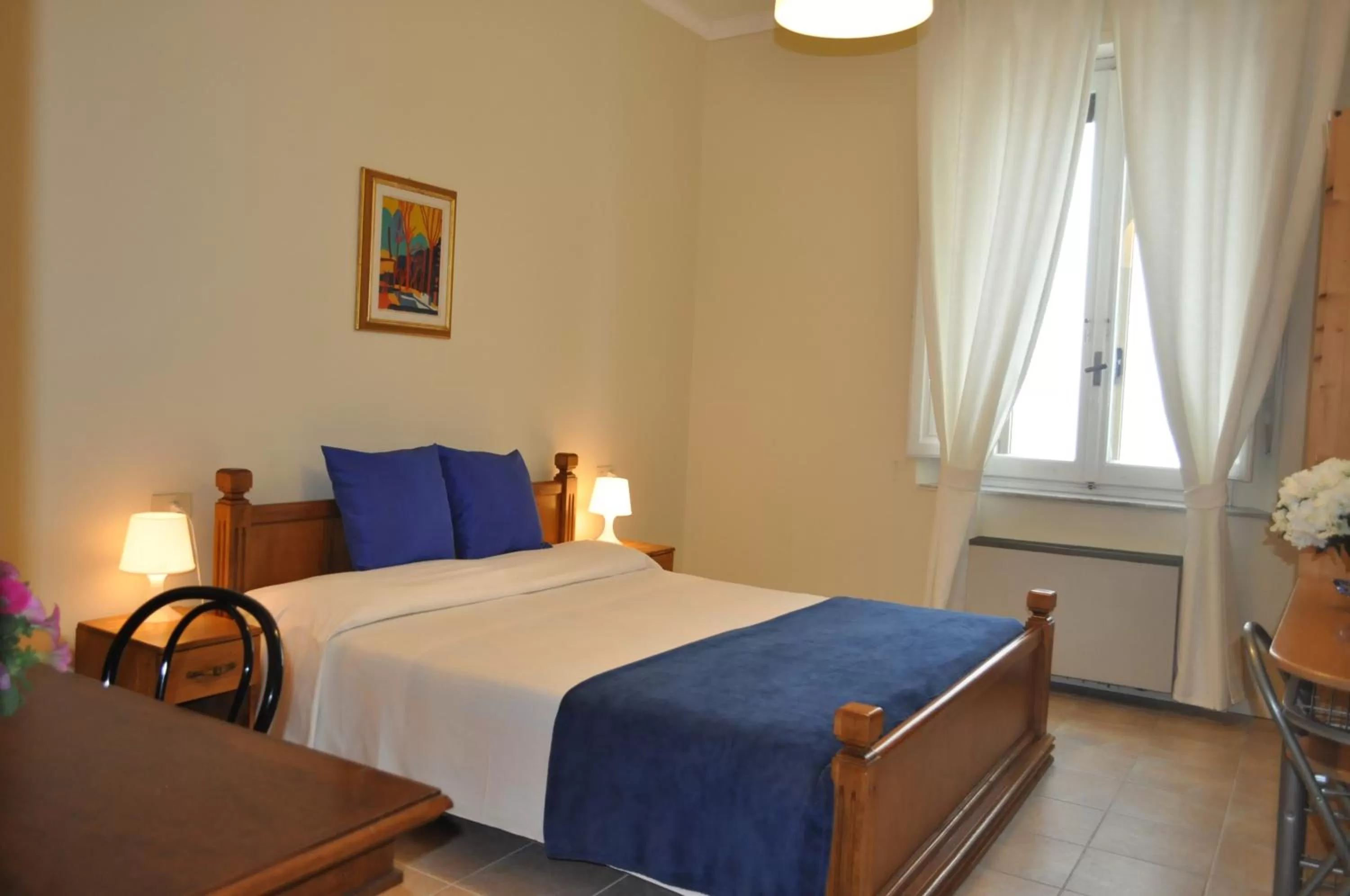 Photo of the whole room, Bed in Hotel Firenze 2000