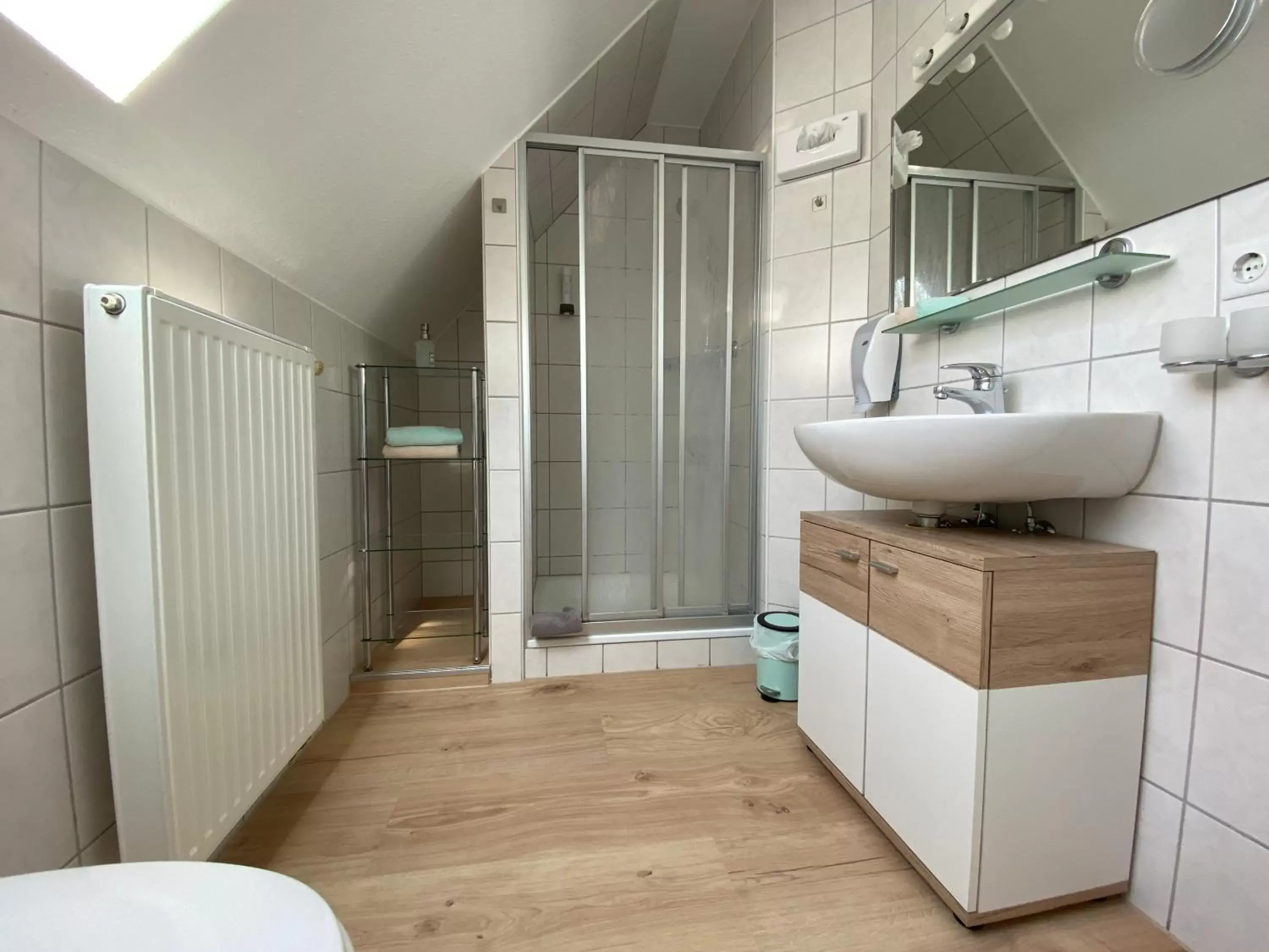 Basic Double Room - single occupancy in Hotel zur Bever Basic Double Room - single occupancy in Hotel zur Bever