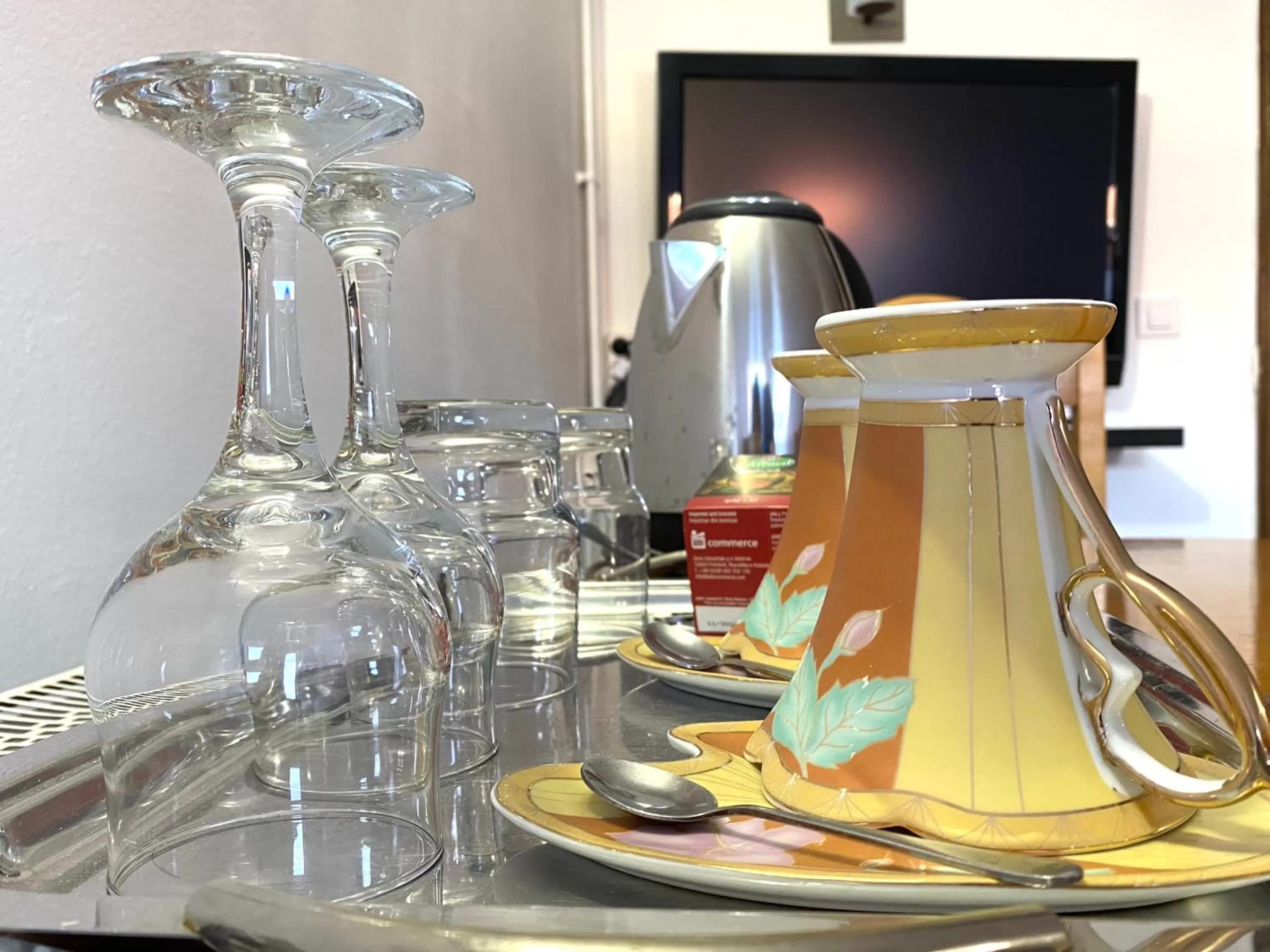 Coffee/tea facilities, Restaurant/Places to Eat in Urban Boutique Hotel