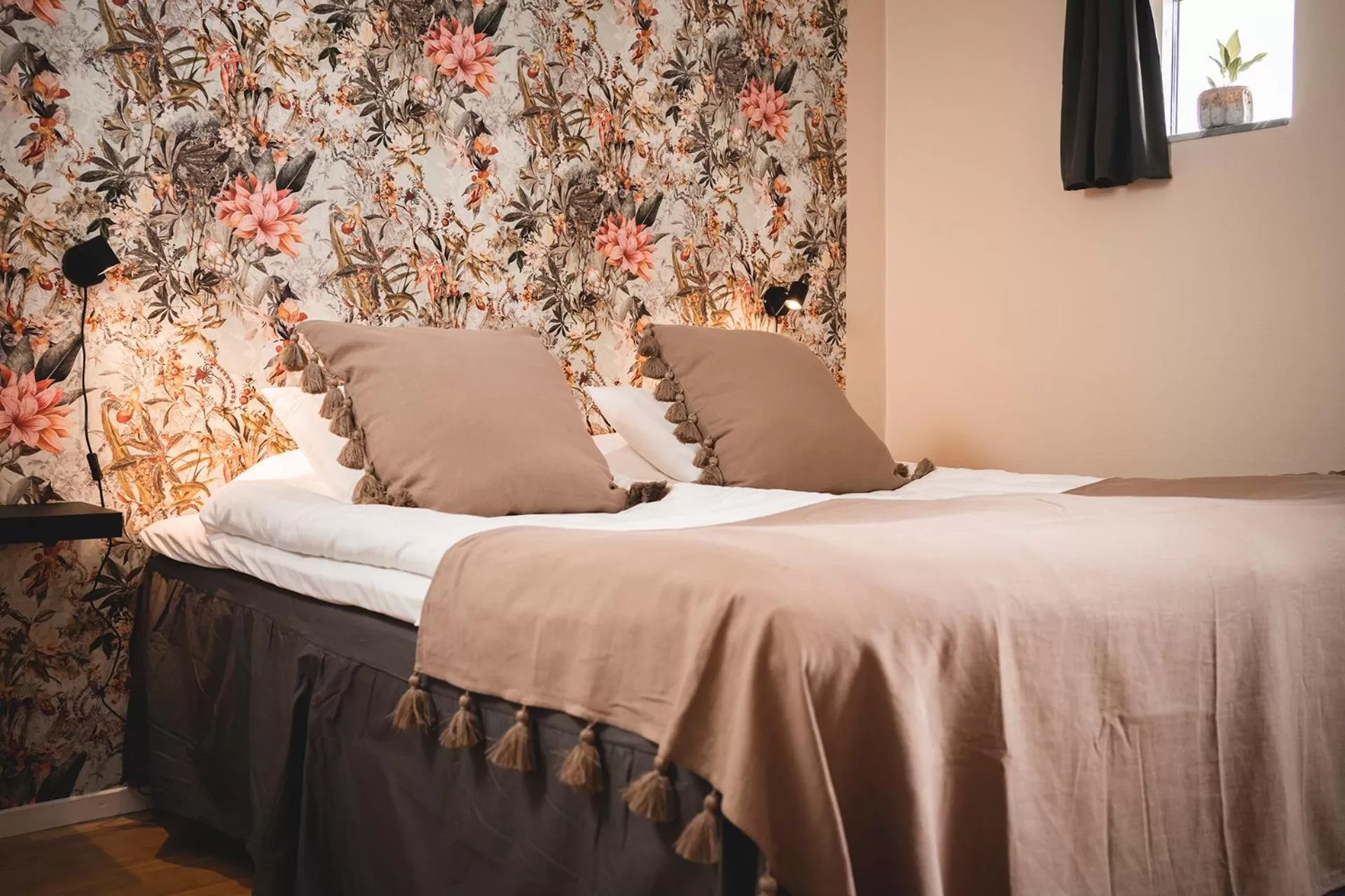 Bedroom, Bed in Två Systrar B&B