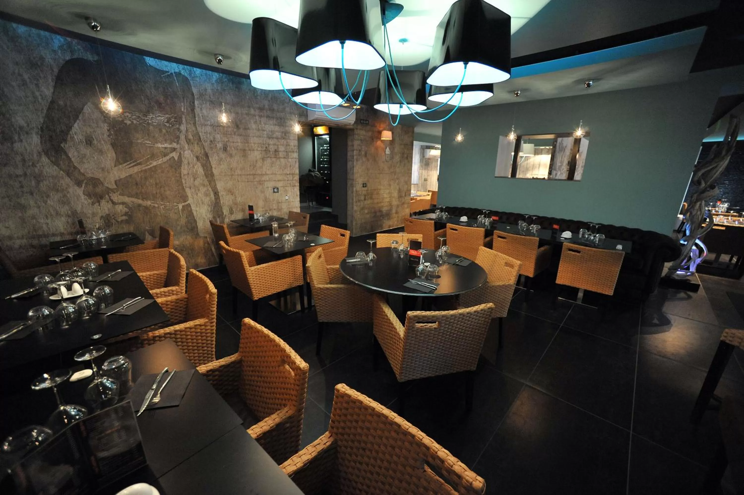 Restaurant/places to eat in Nota Bene