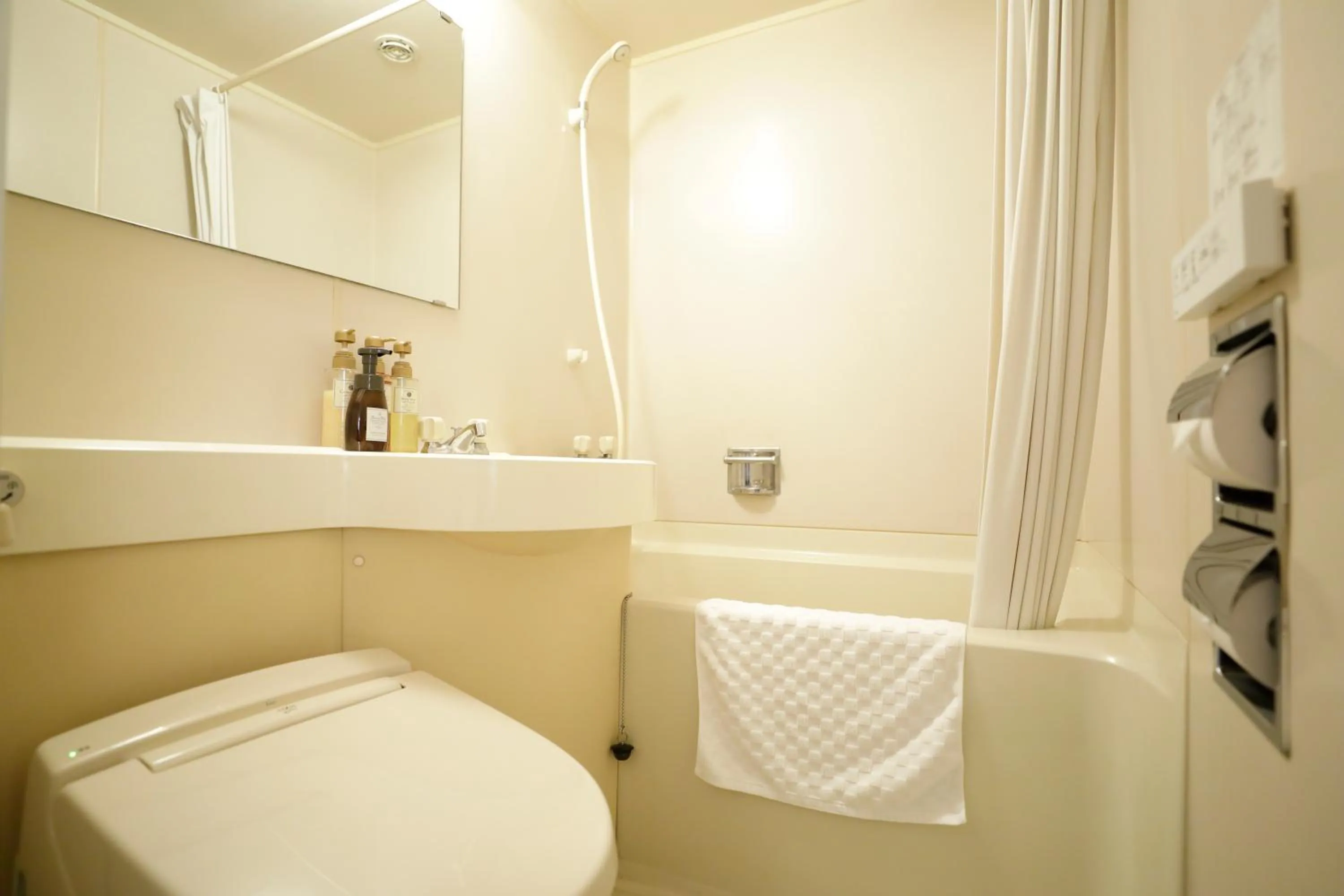 Kawasaki Central Hotel