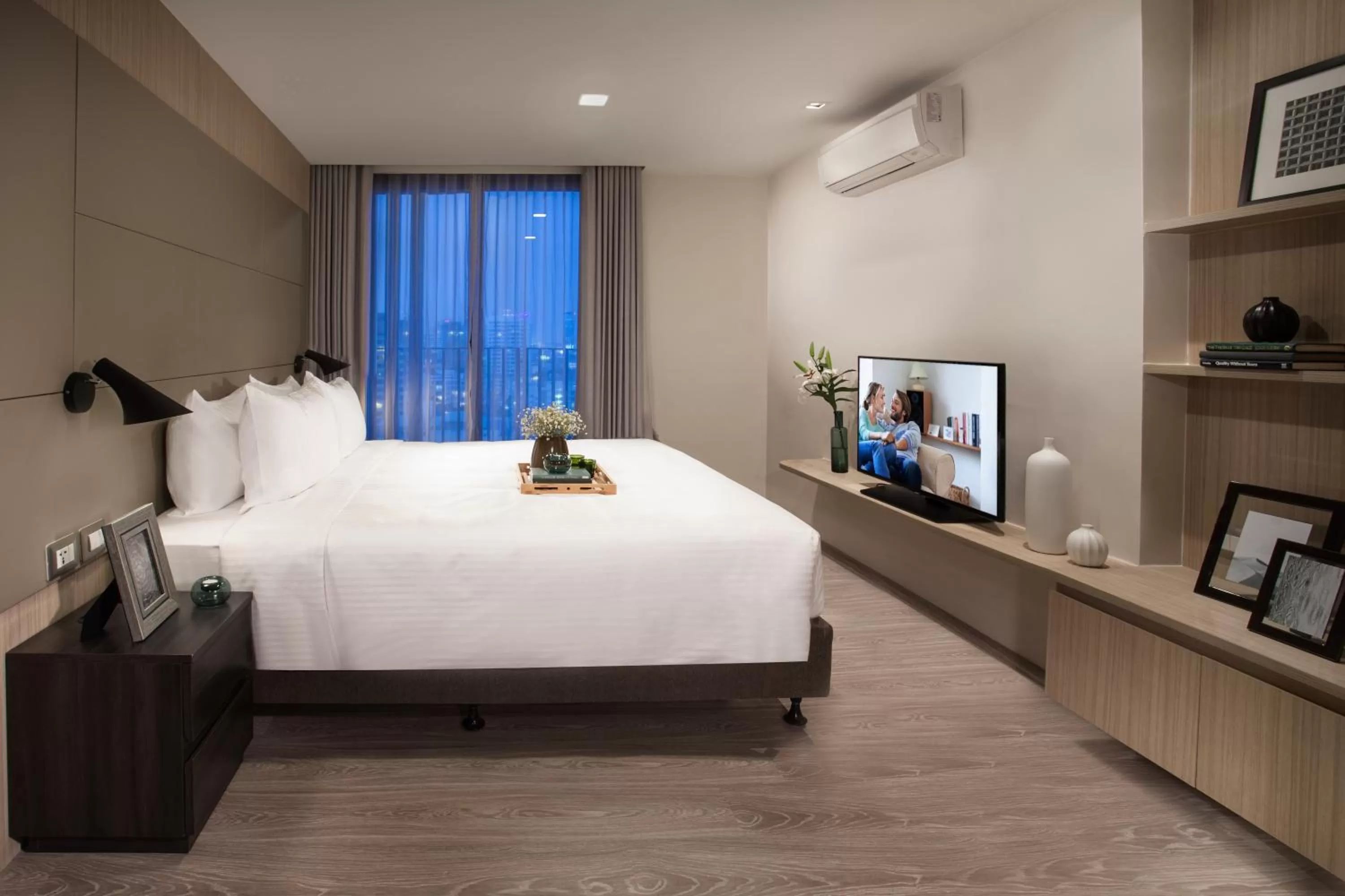 Bedroom, Bed in Somerset Ekamai Bangkok