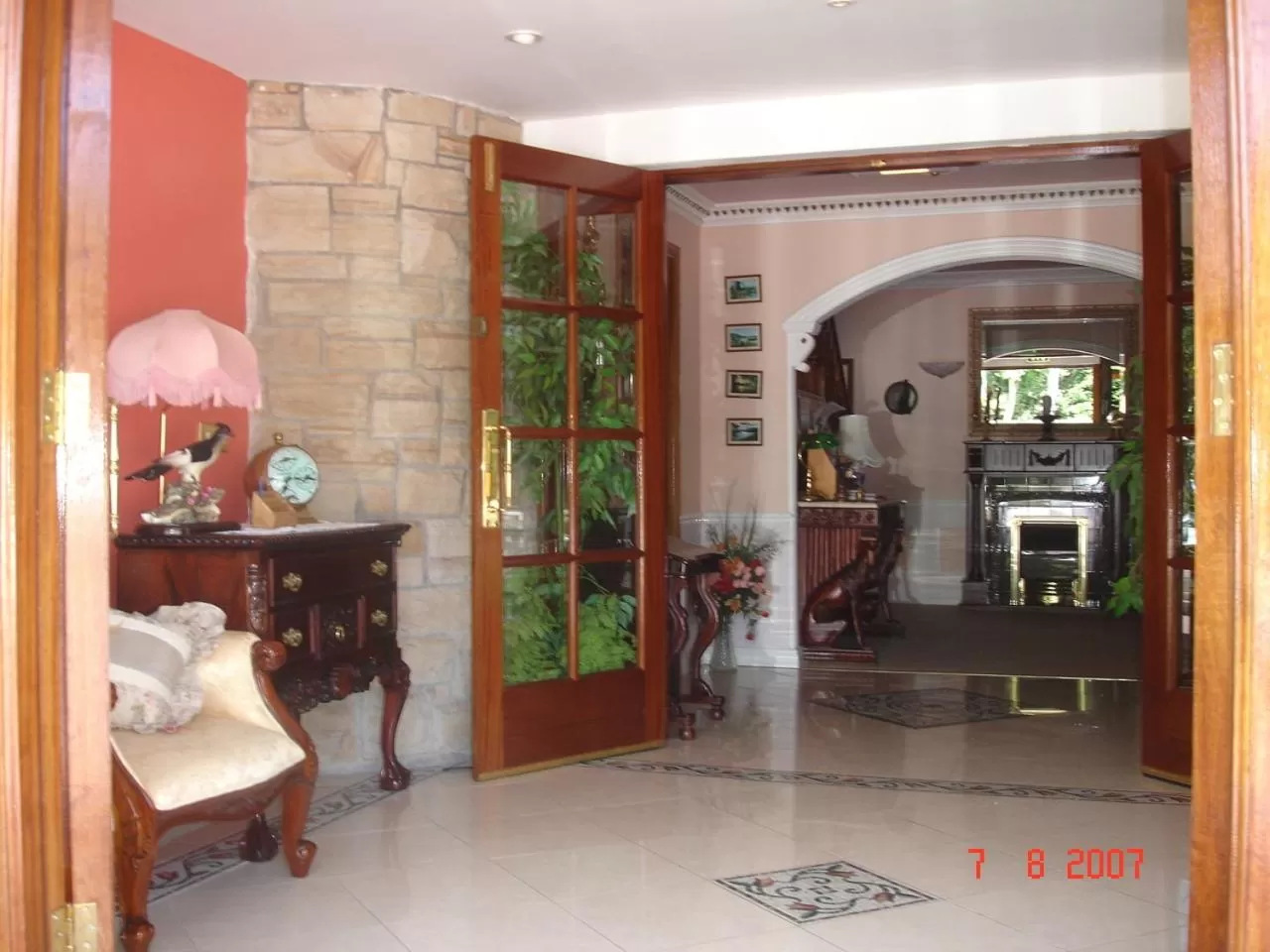 Facade/entrance in Crystal Springs B&B