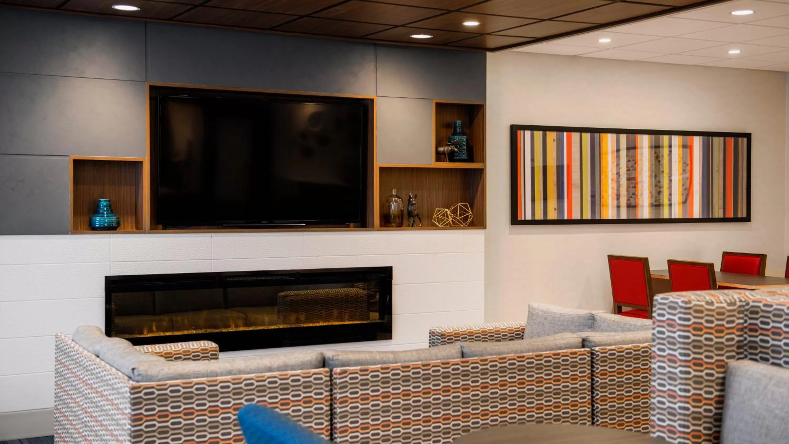 Breakfast in Holiday Inn Express Airdrie by IHG