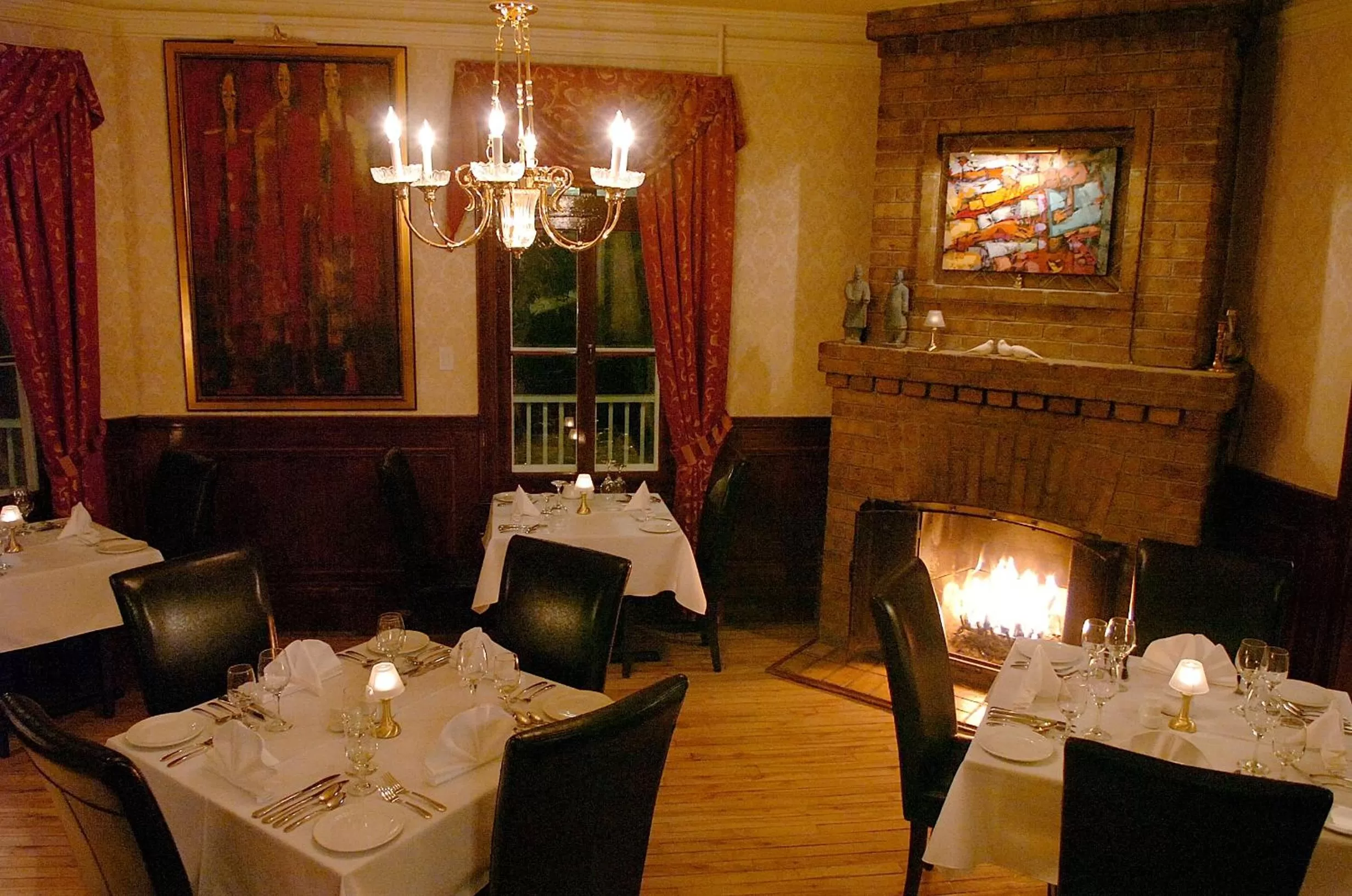 Restaurant/places to eat in Chez Truchon Bistro-Auberge
