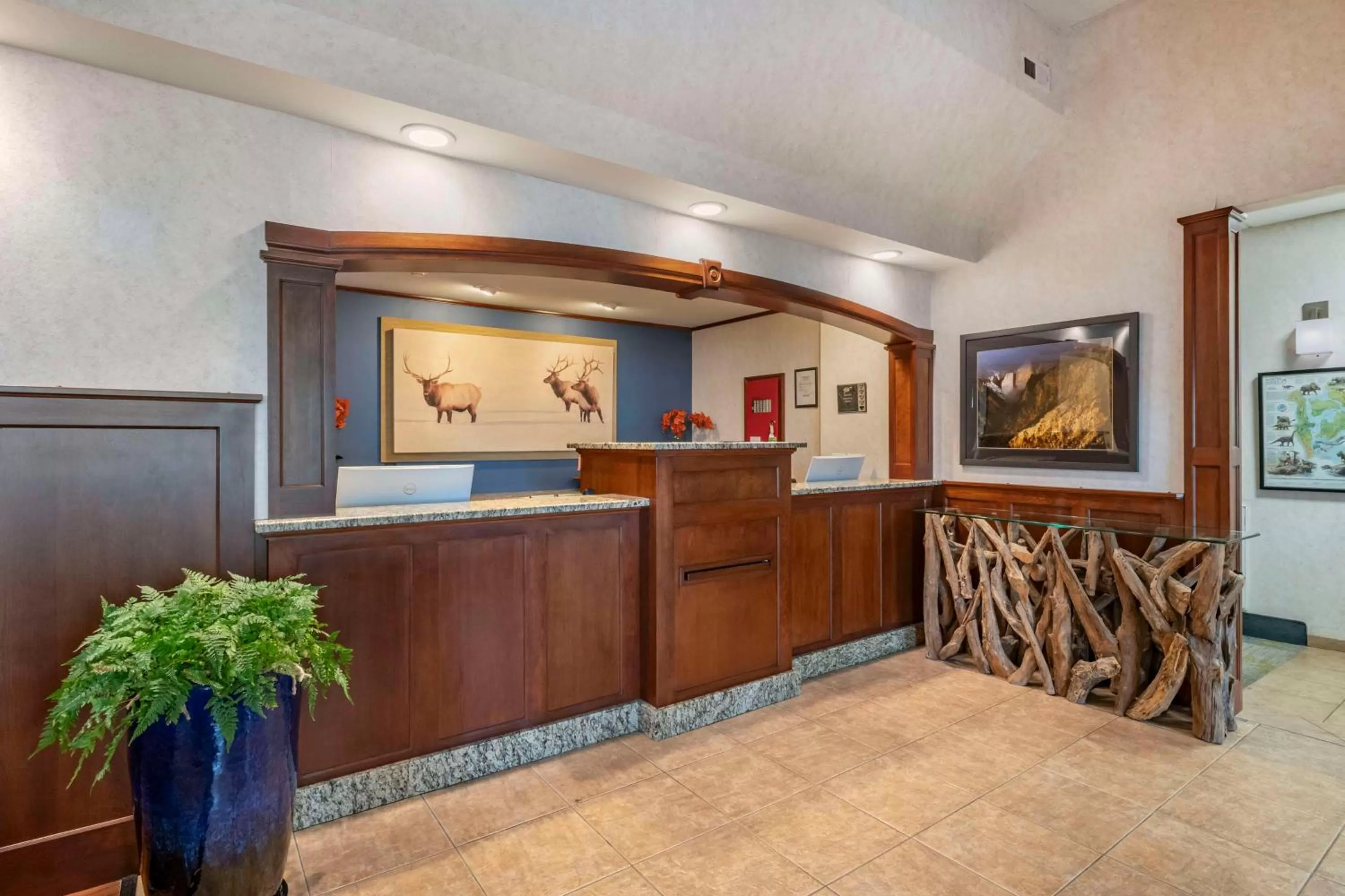 Lobby or reception in SureStay Plus Hotel by Best Western Buffalo