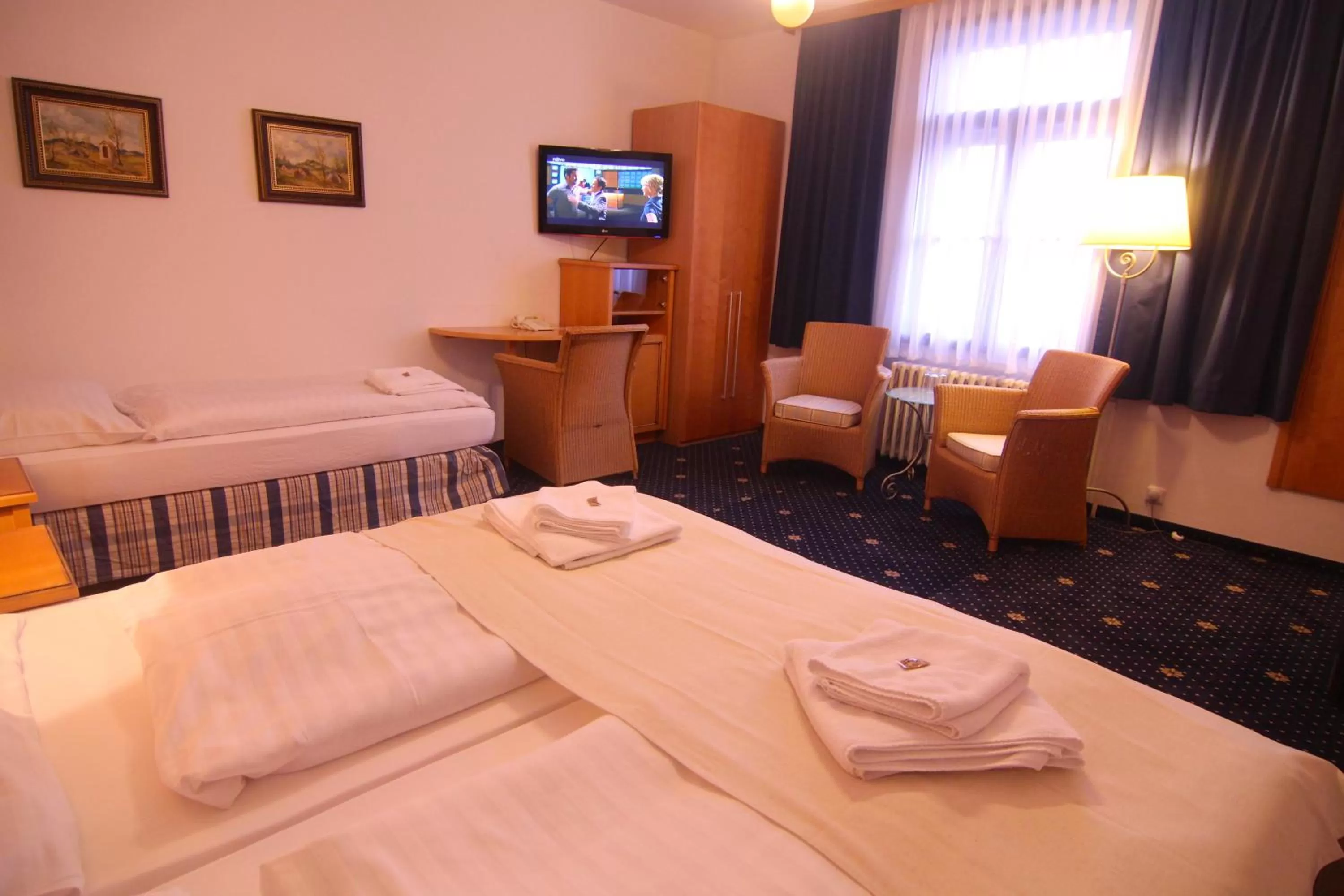 Photo of the whole room, Bed in Hotel Klika