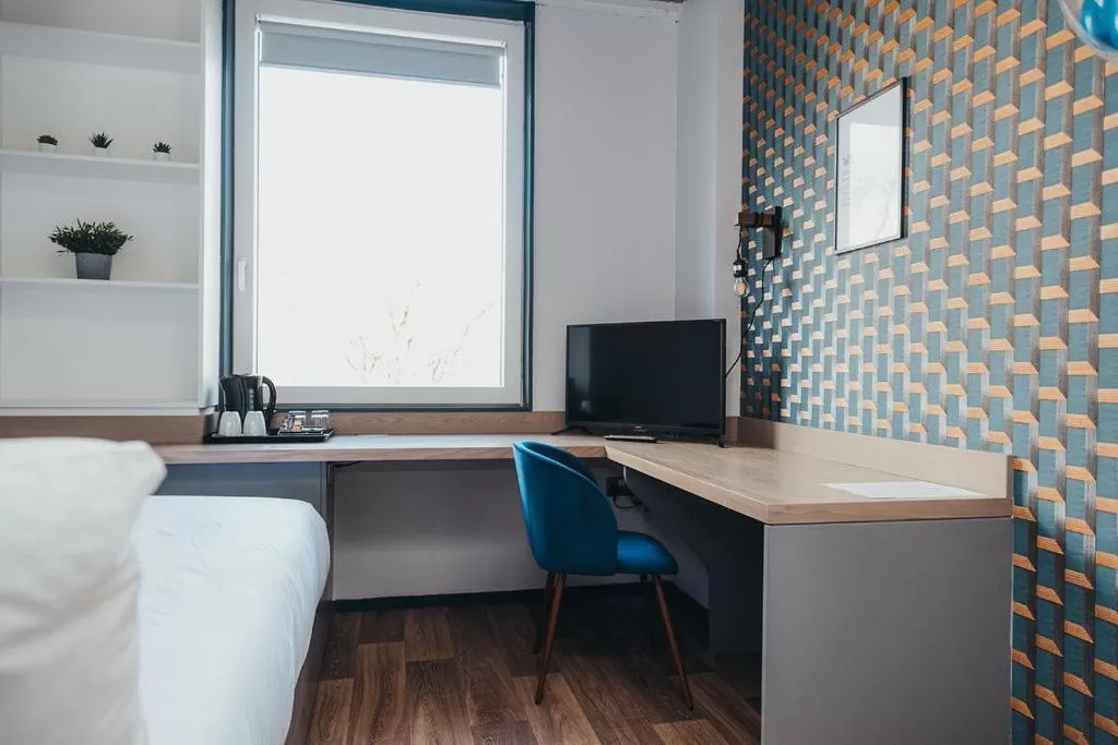 Quarter by the Warren Collection