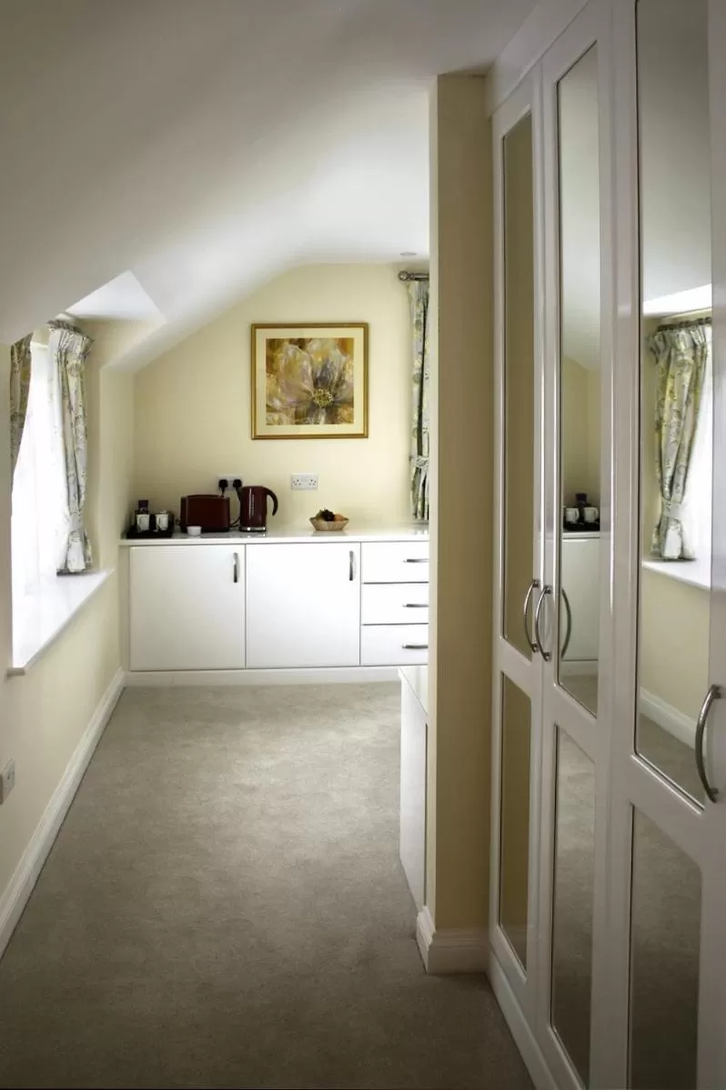 Day in The Anchor Inn