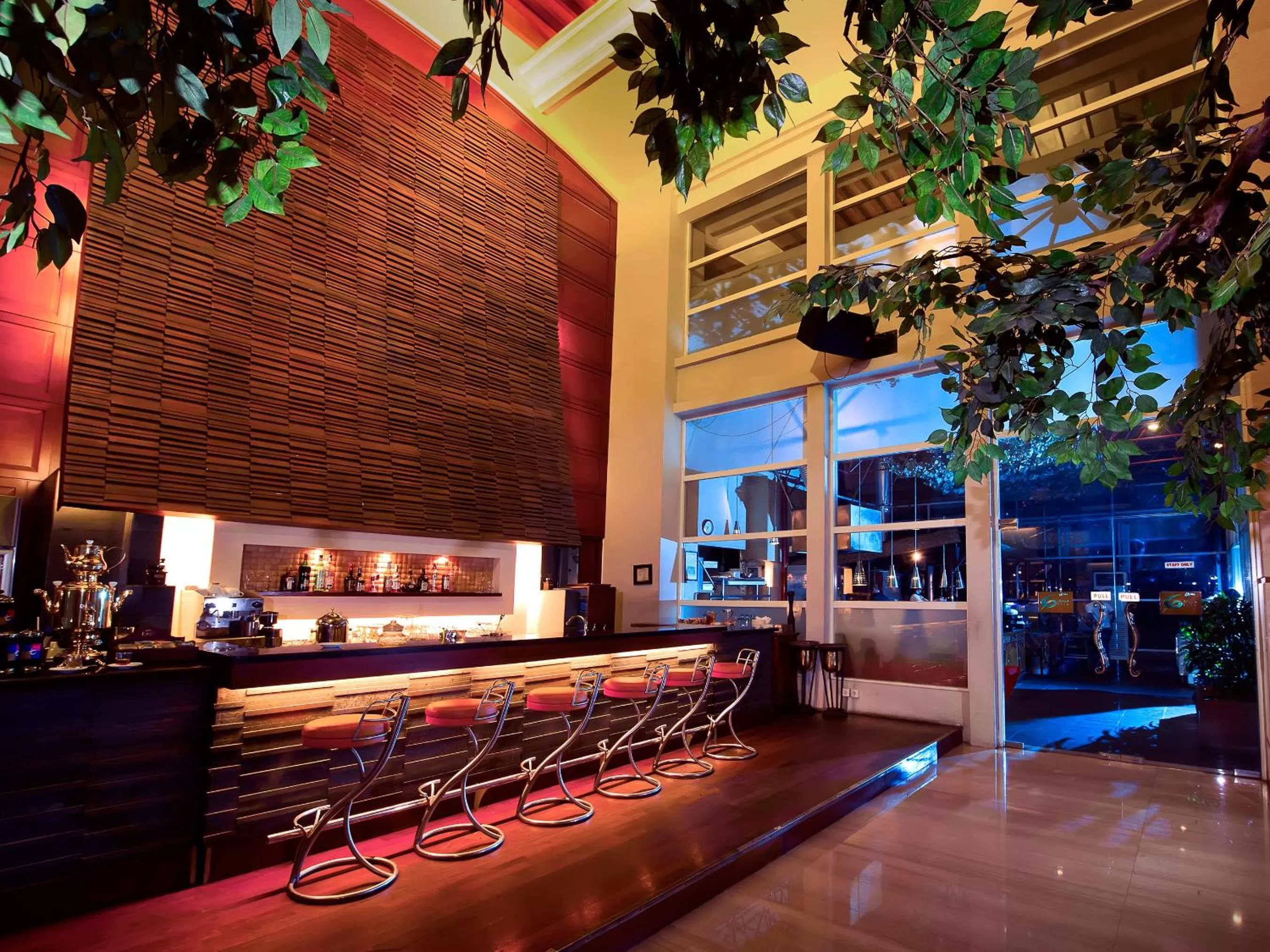 Lounge or bar in Novotel Semarang
