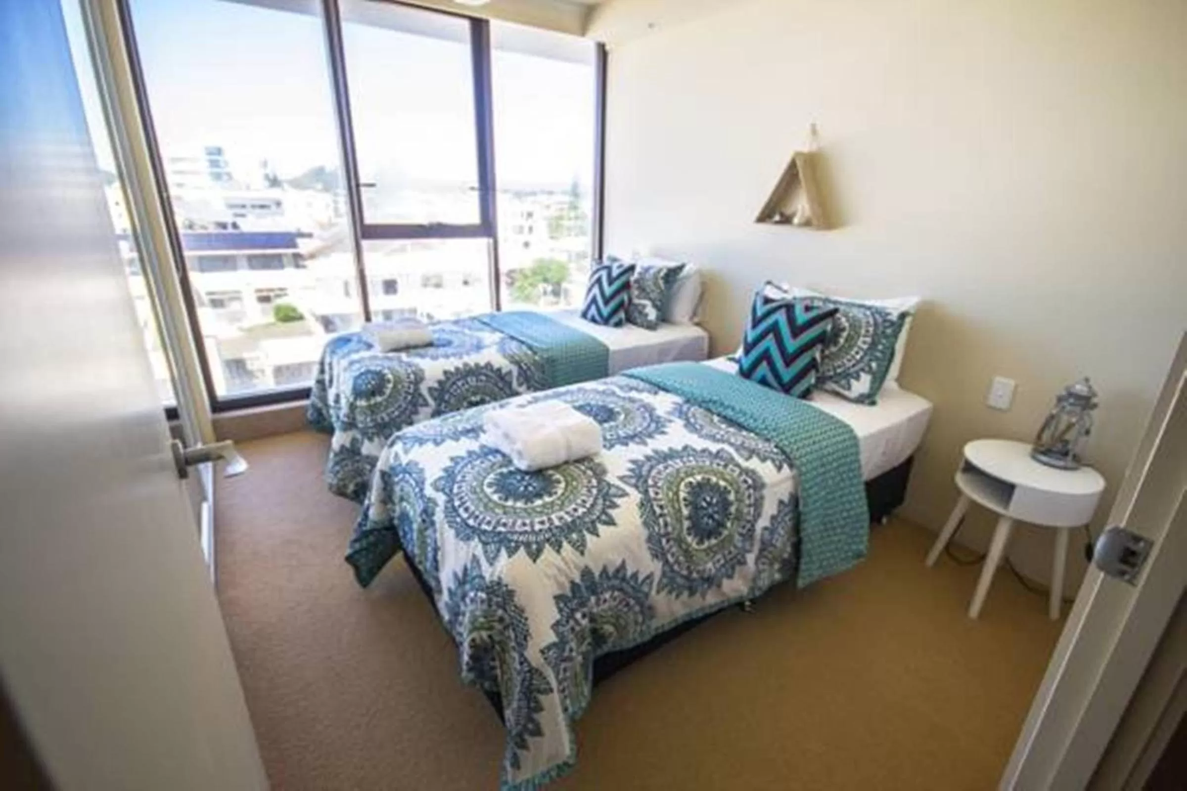 Bedroom, Bed in Albatross North Apartments