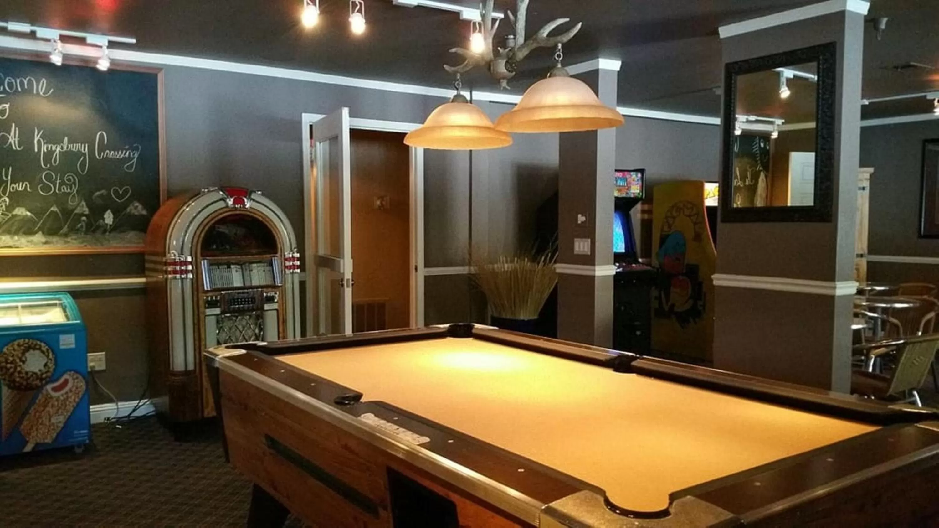 Billiard in Lodge at Kingsbury Crossing