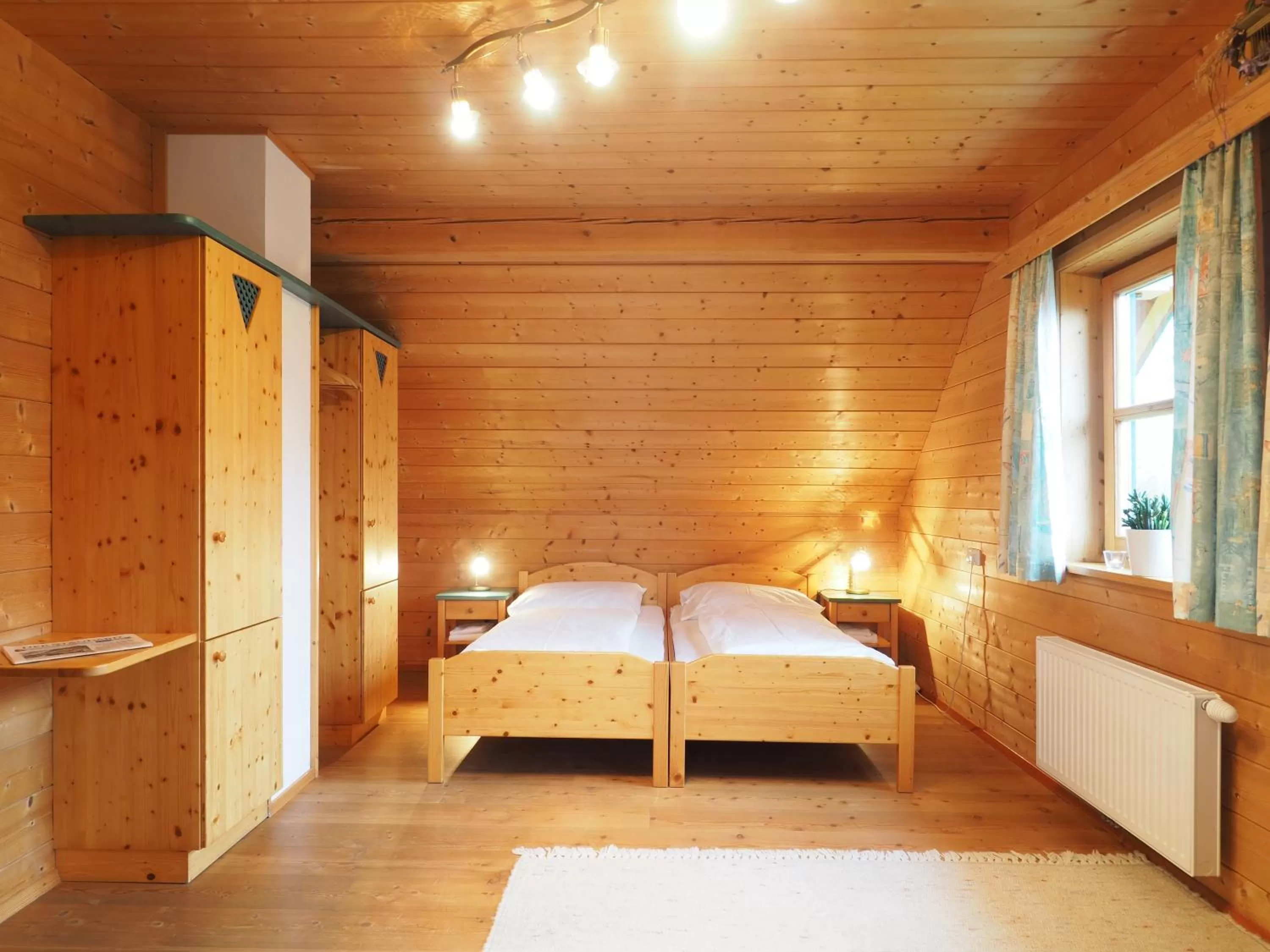 Bed in SPES Hotel & Seminare