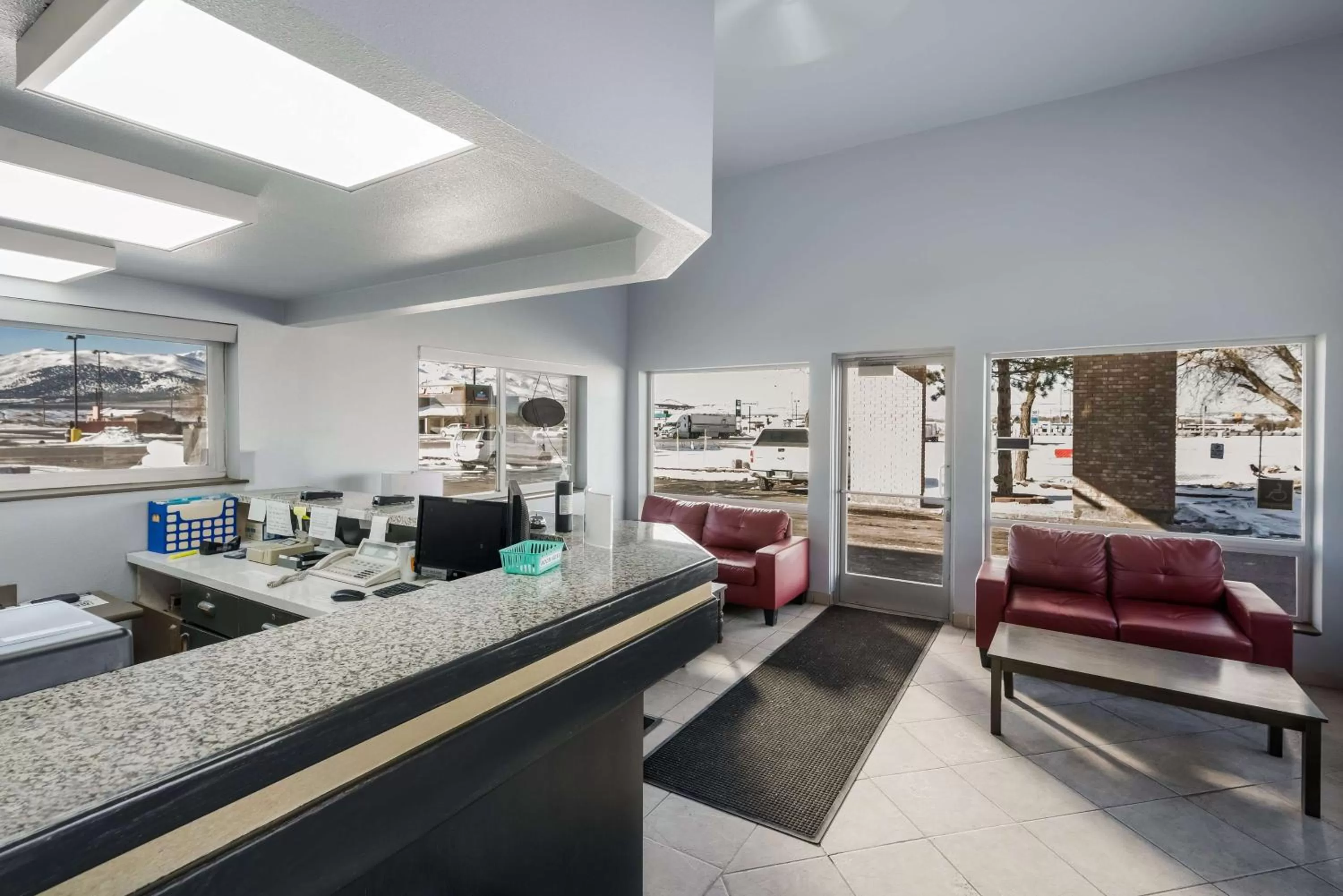 Lobby or reception in SureStay Hotel by Best Western Wells