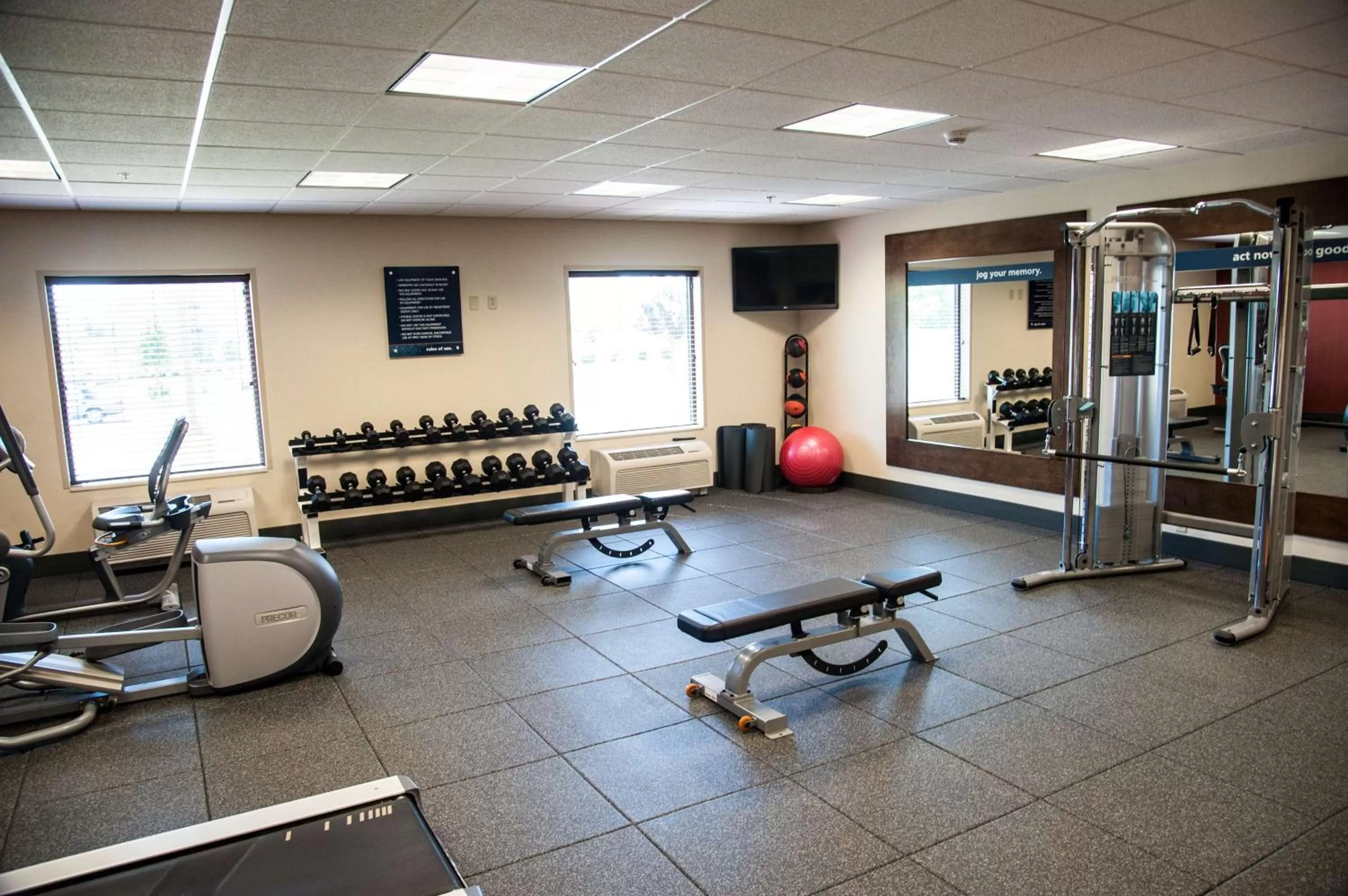 Fitness centre/facilities in Hampton Inn Bismarck