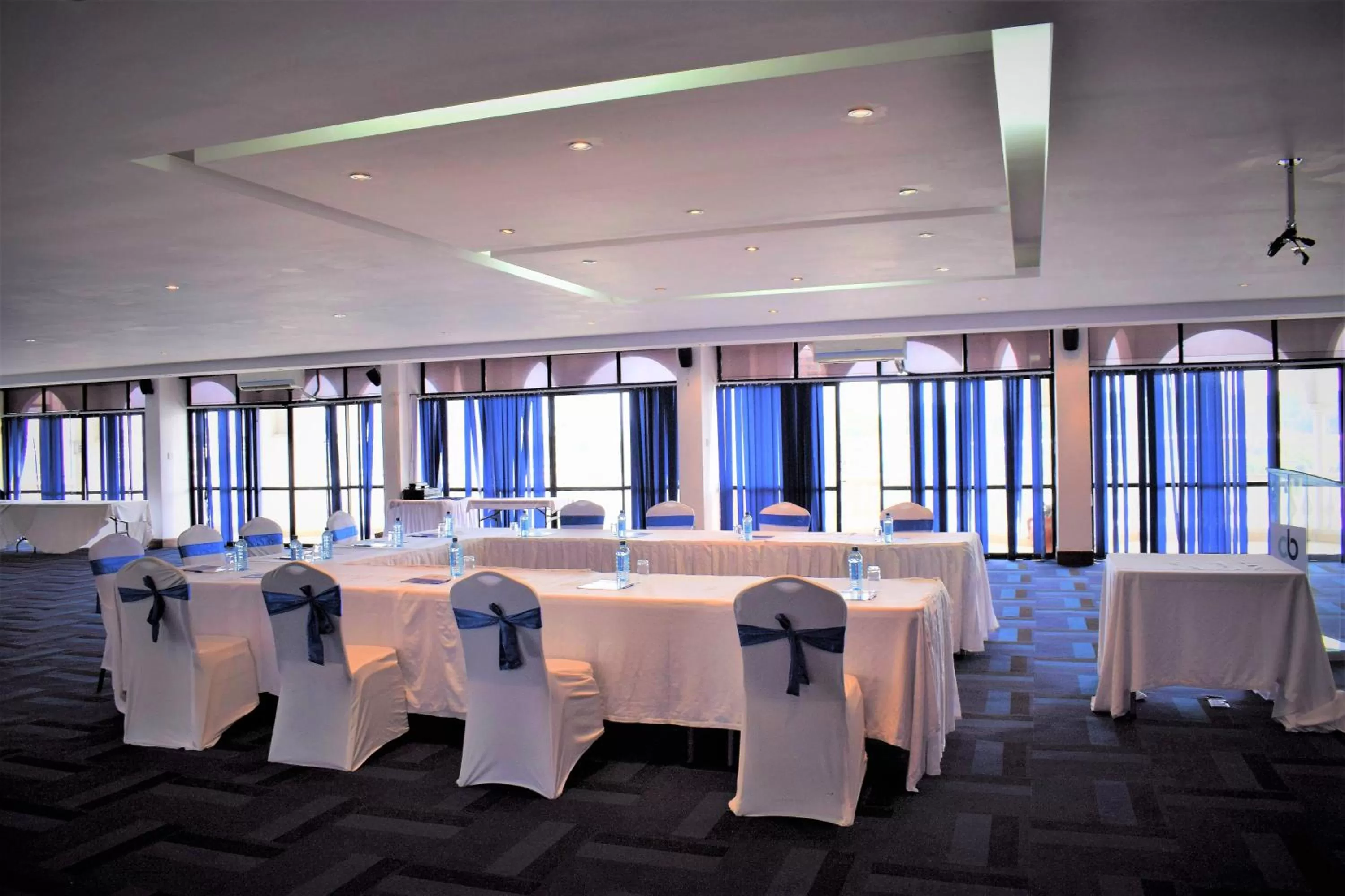 Meeting/conference room in CityBlue Creekside Hotel & Suites