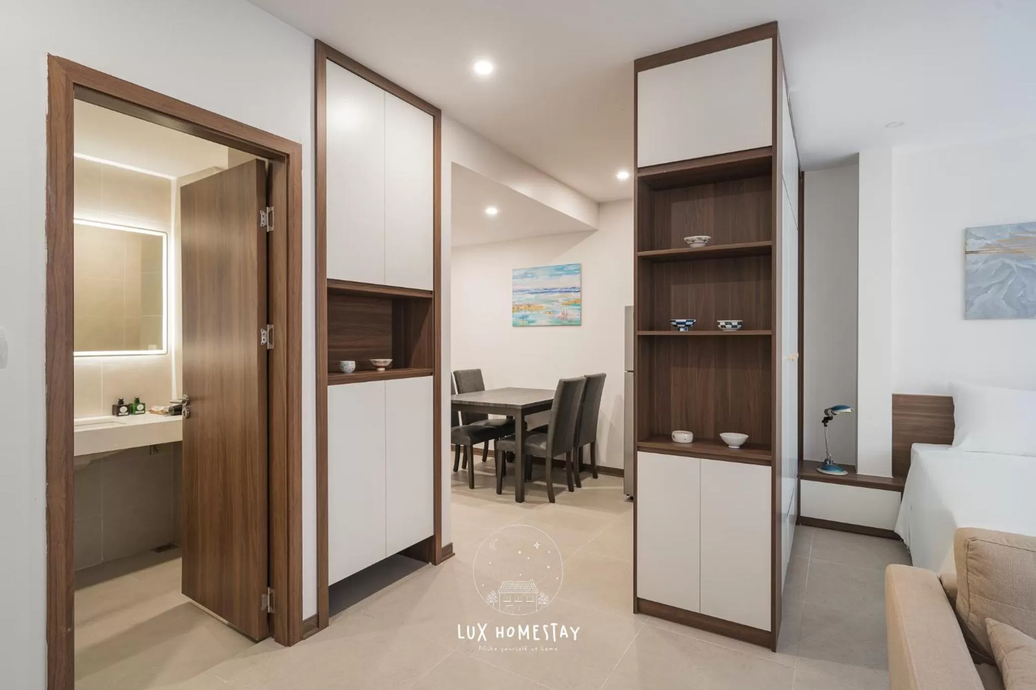 Kitchen or kitchenette in Lux Westlake Studio