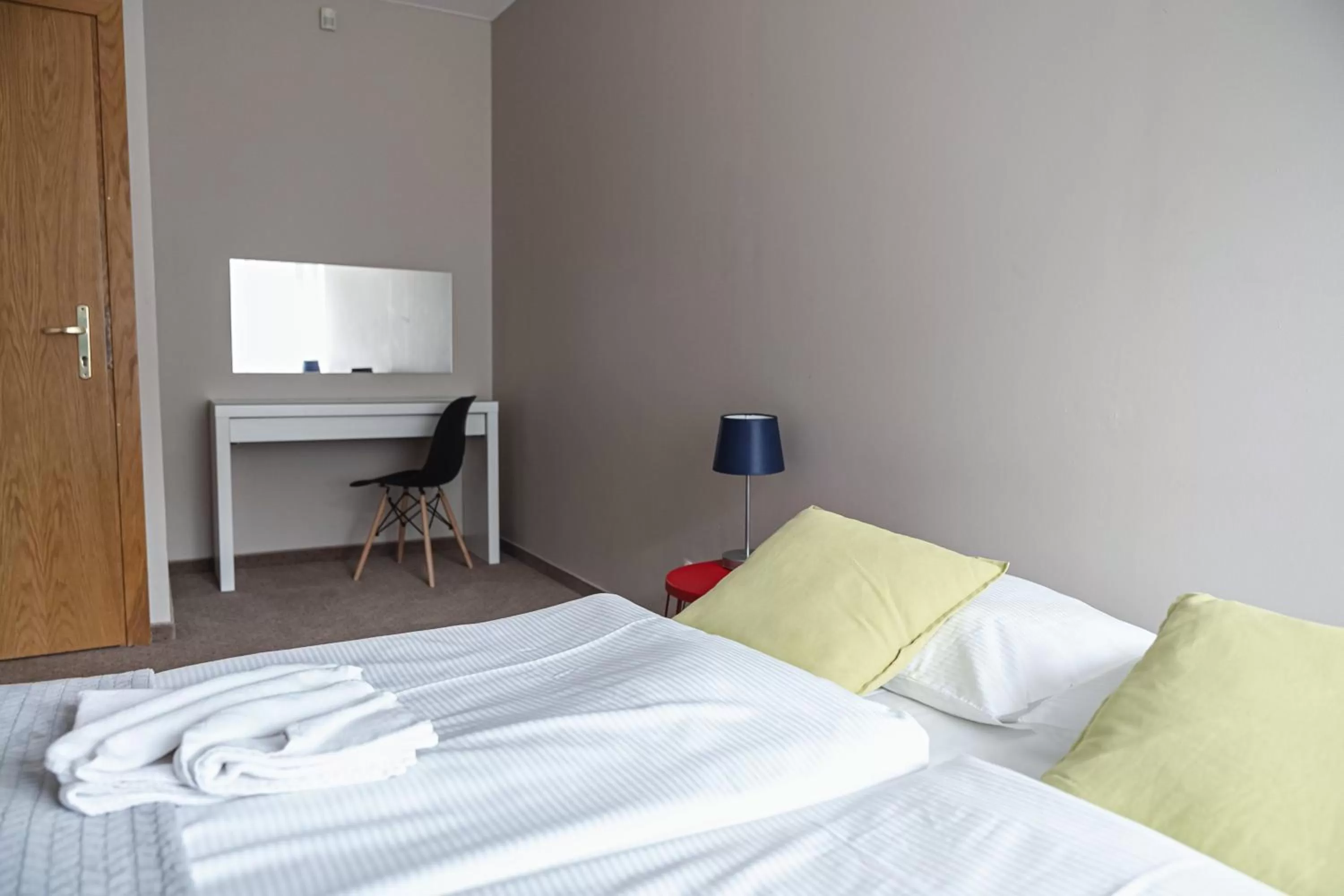 Bedroom, Bed in Gronie Ski & Bike