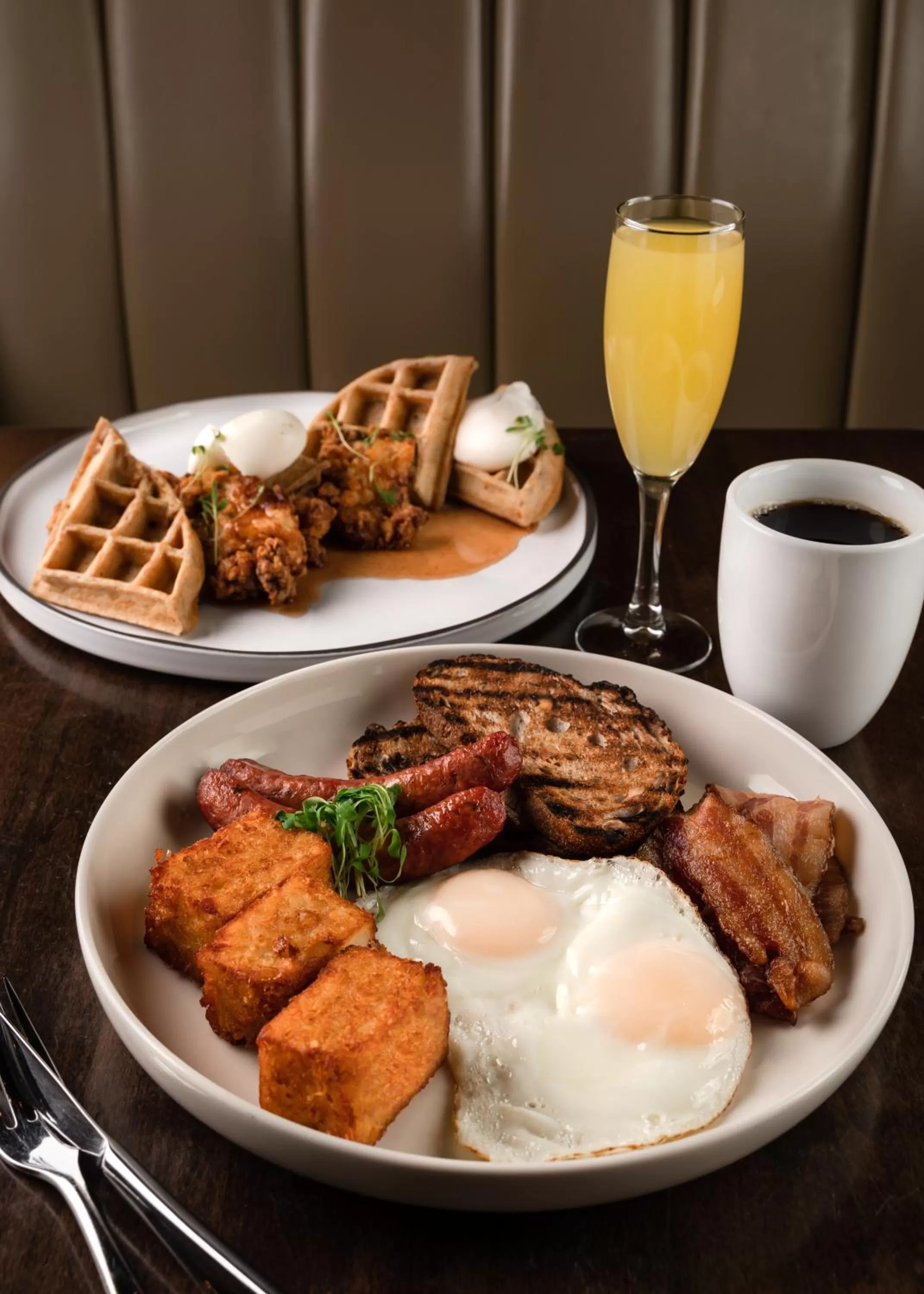 Restaurant/places to eat in Century Plaza Hotel