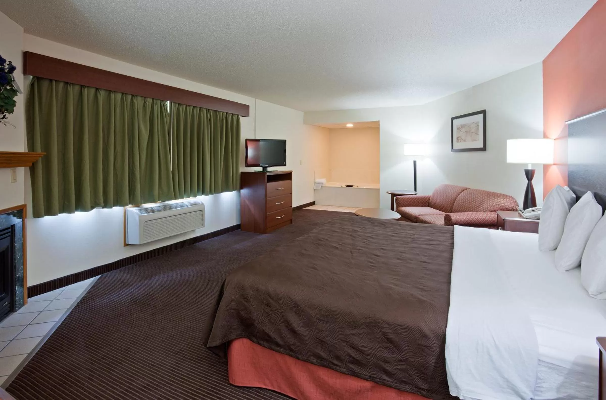 Photo of the whole room, Bed in AmericInn by Wyndham Coon Rapids